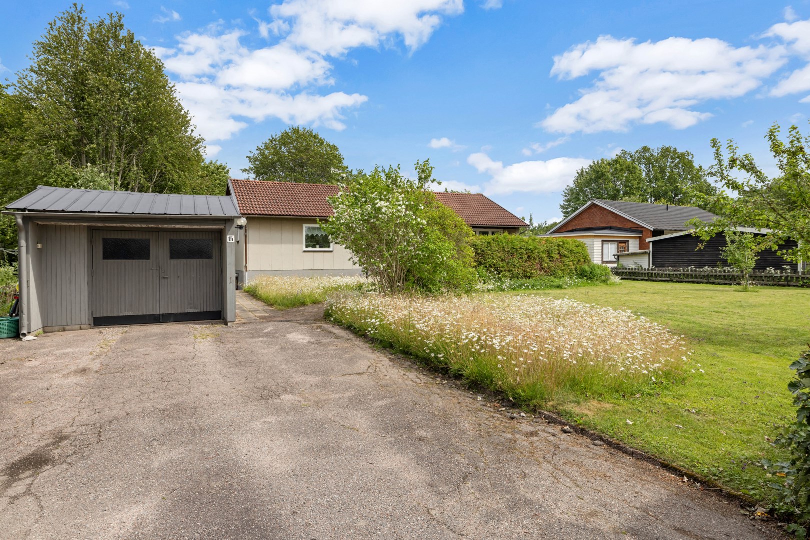 Bostadsbild från Flygargatan 15, Såld i Bärby Hage, Uppsala