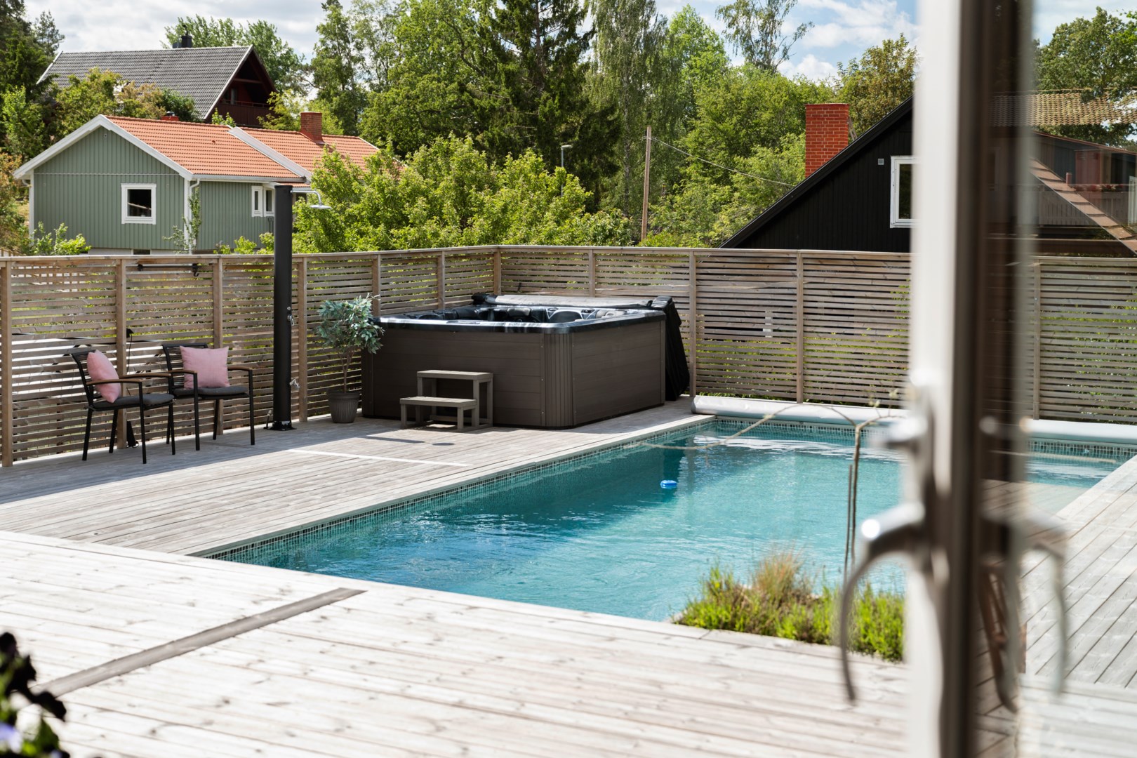 Bostadsbild från Lokevägen 32, Kommande i Lännersta, Nacka