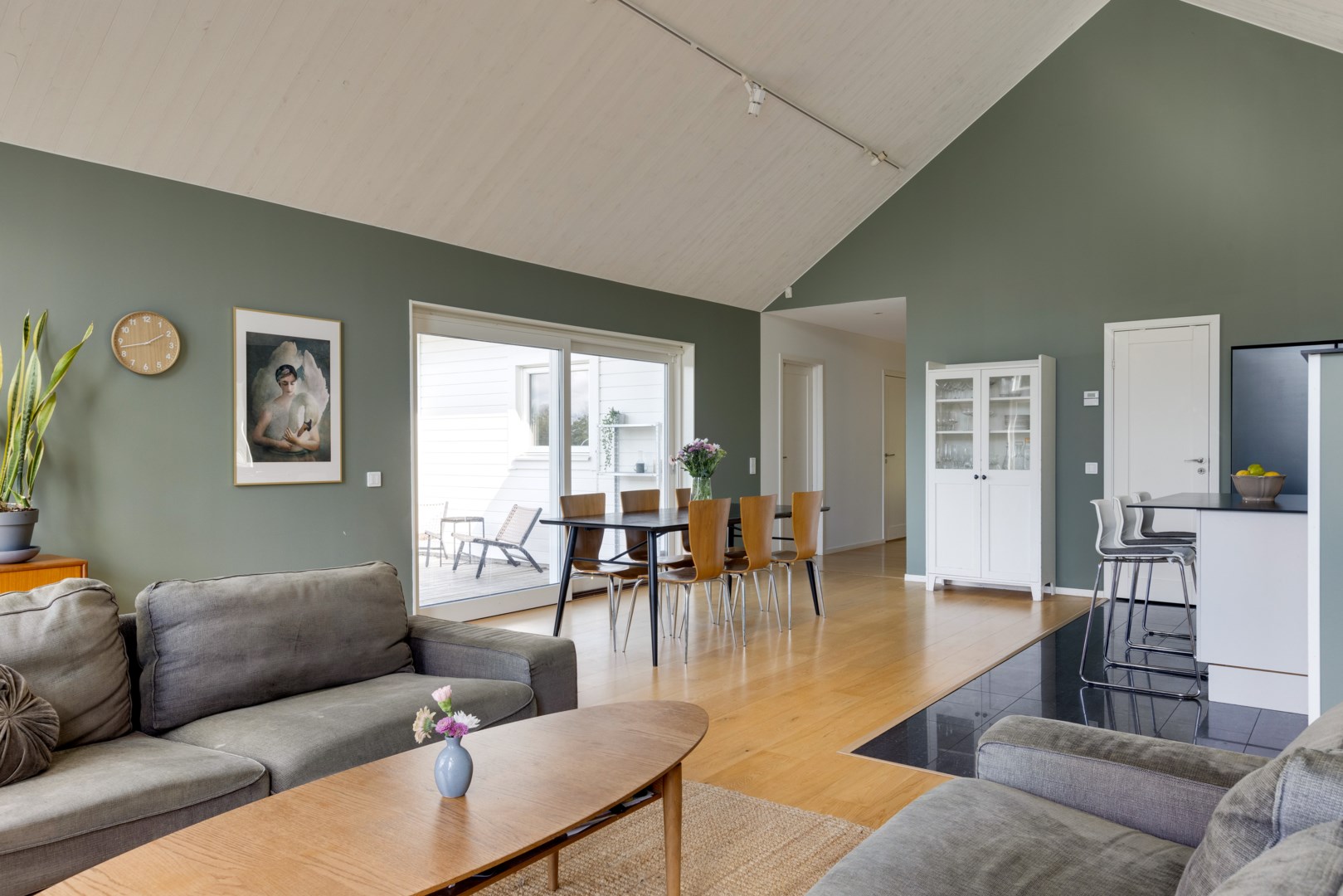 Bostadsbild från Gamla Uppsala 352, Såld i Gamla Uppsala, Uppsala