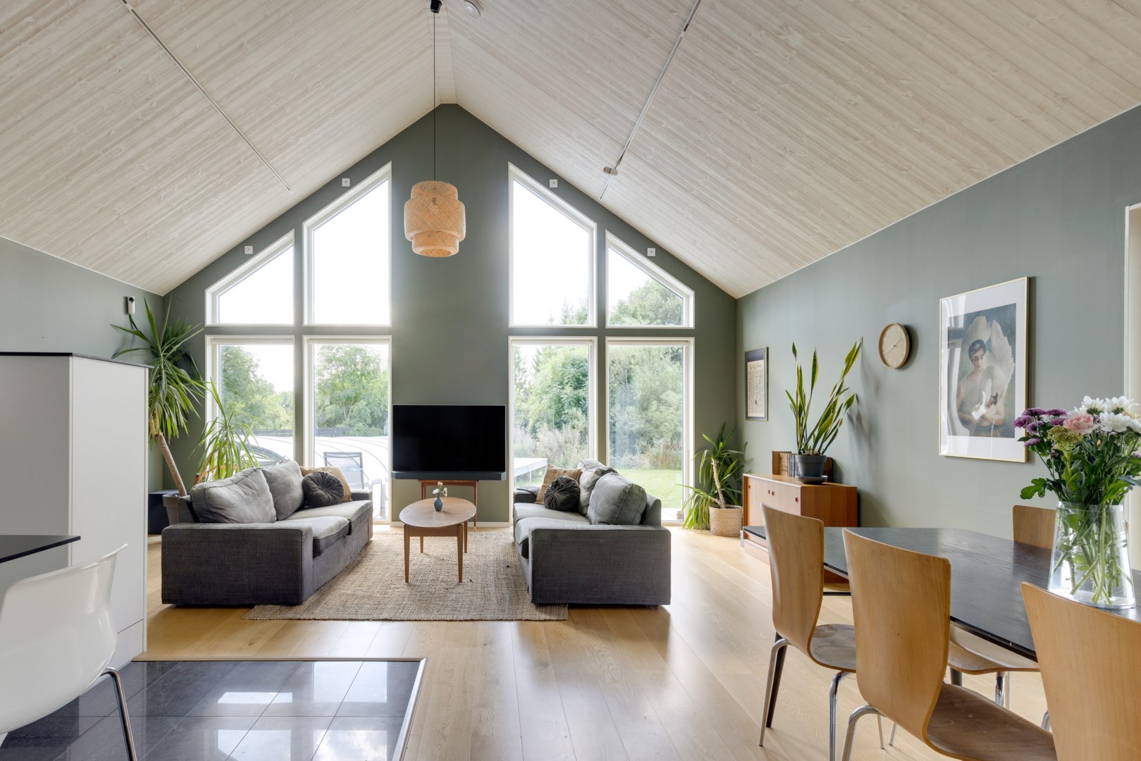 Bostadsbild från Gamla Uppsala 352, Såld i Gamla Uppsala, Uppsala