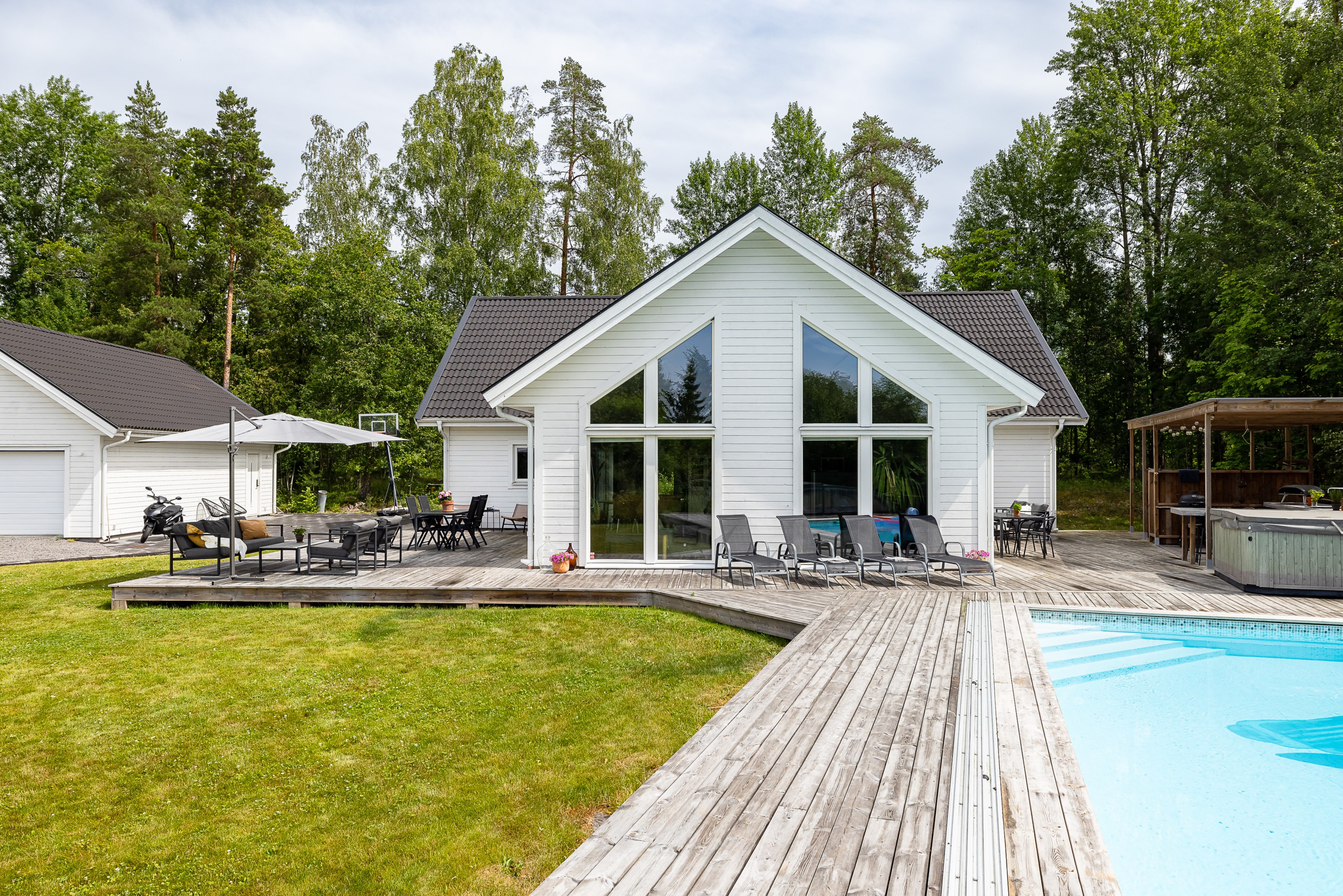 Bostadsbild från Gamla Uppsala 352, Såld i Gamla Uppsala, Uppsala