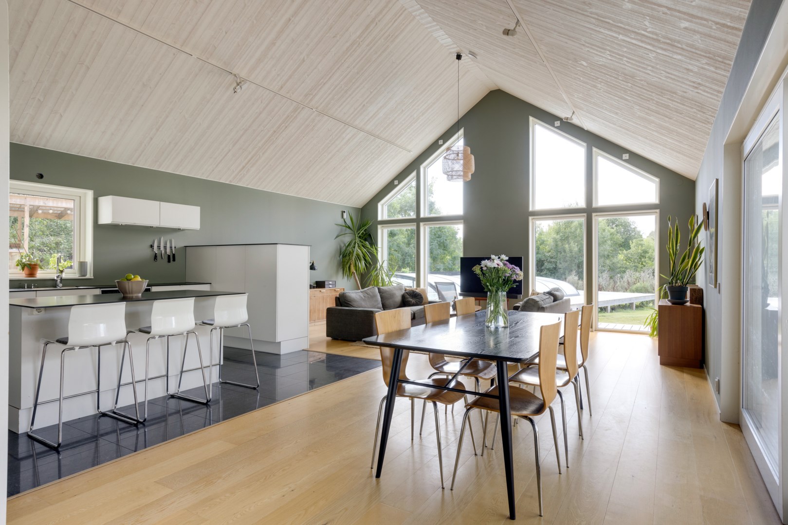 Bostadsbild från Gamla Uppsala 352, Såld i Gamla Uppsala, Uppsala