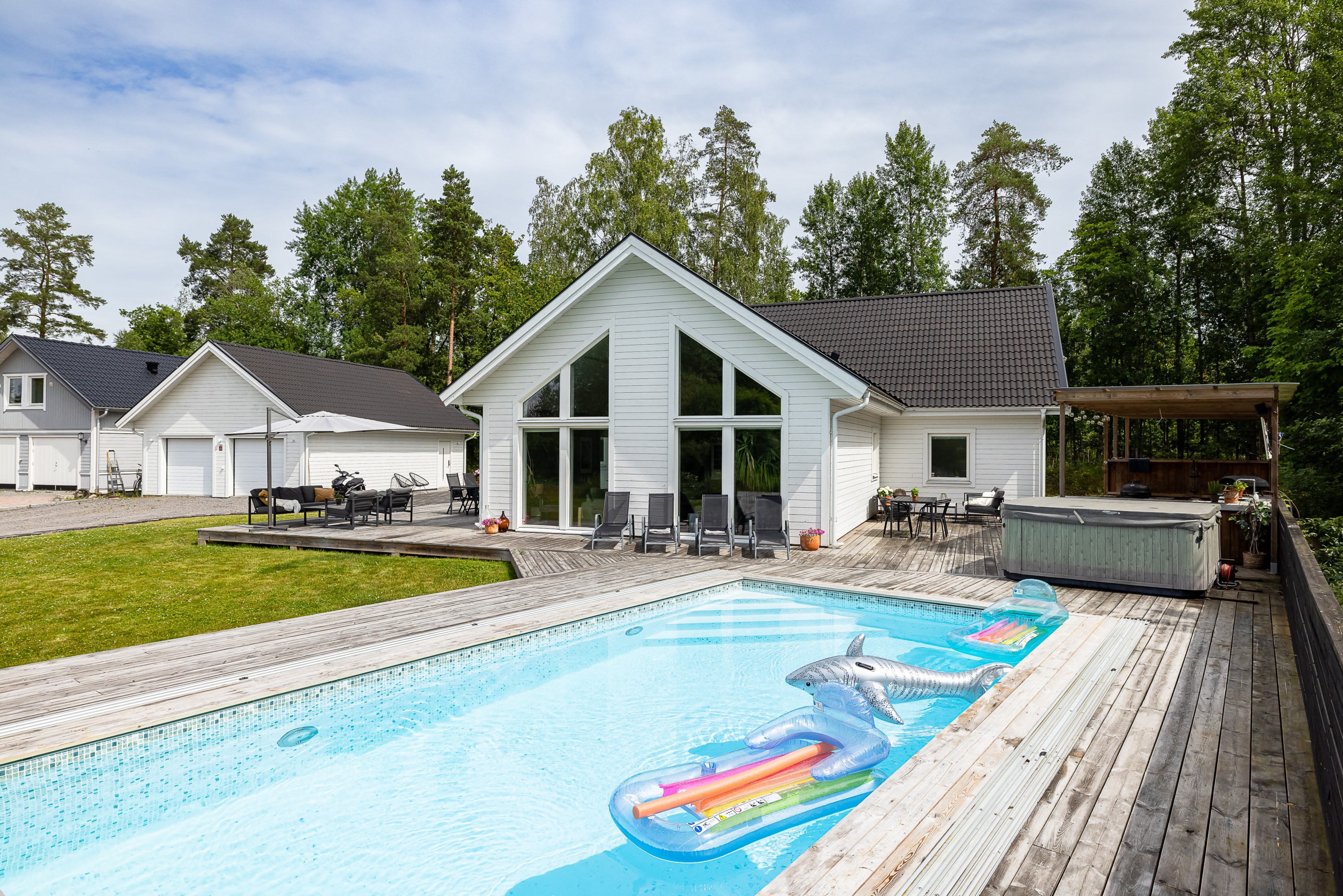 Bostadsbild från Gamla Uppsala 352, Såld i Gamla Uppsala, Uppsala