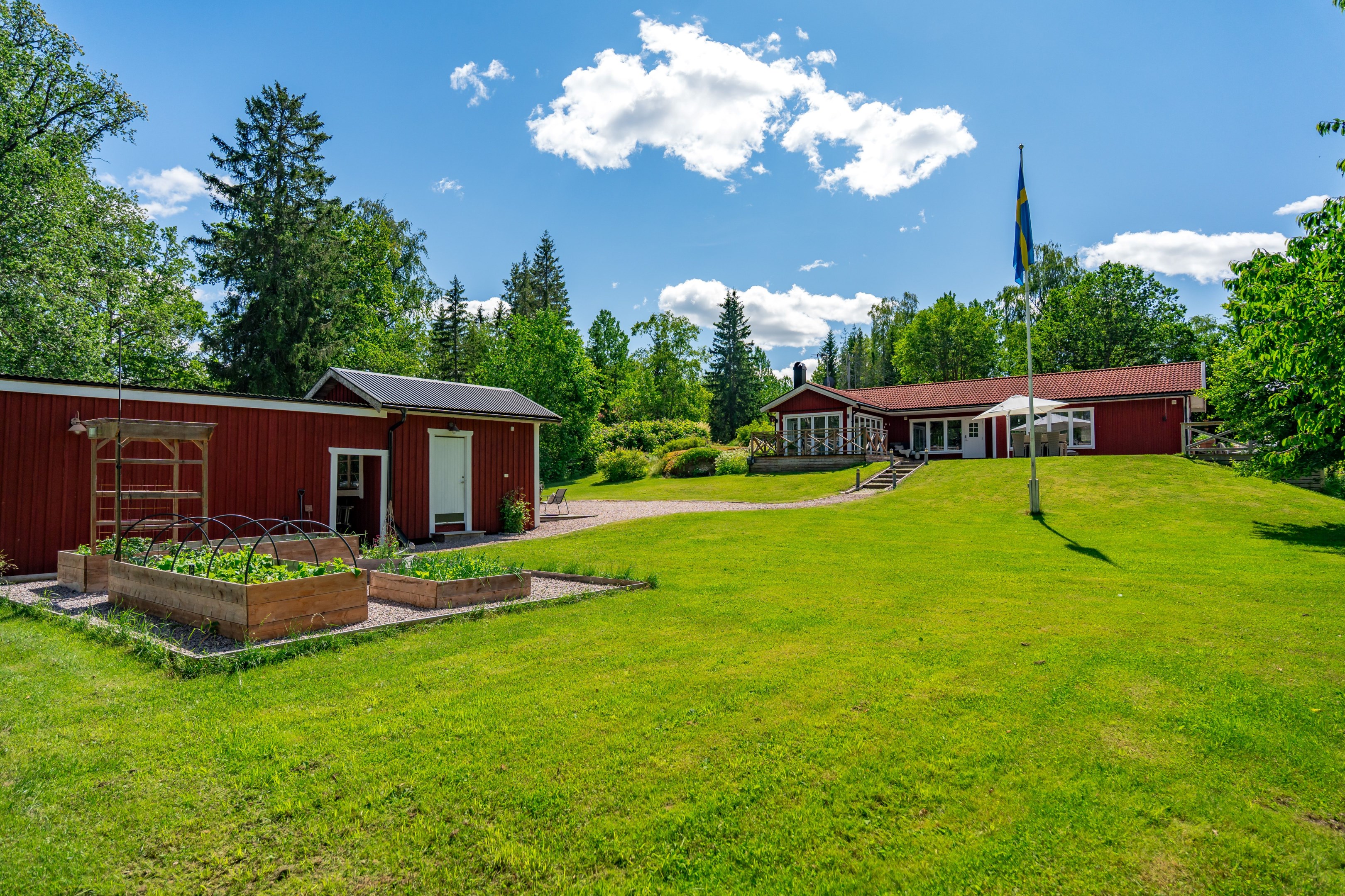 Bostadsbild från Strandsjövägen 42, Såld i Järlåsa, Uppsala