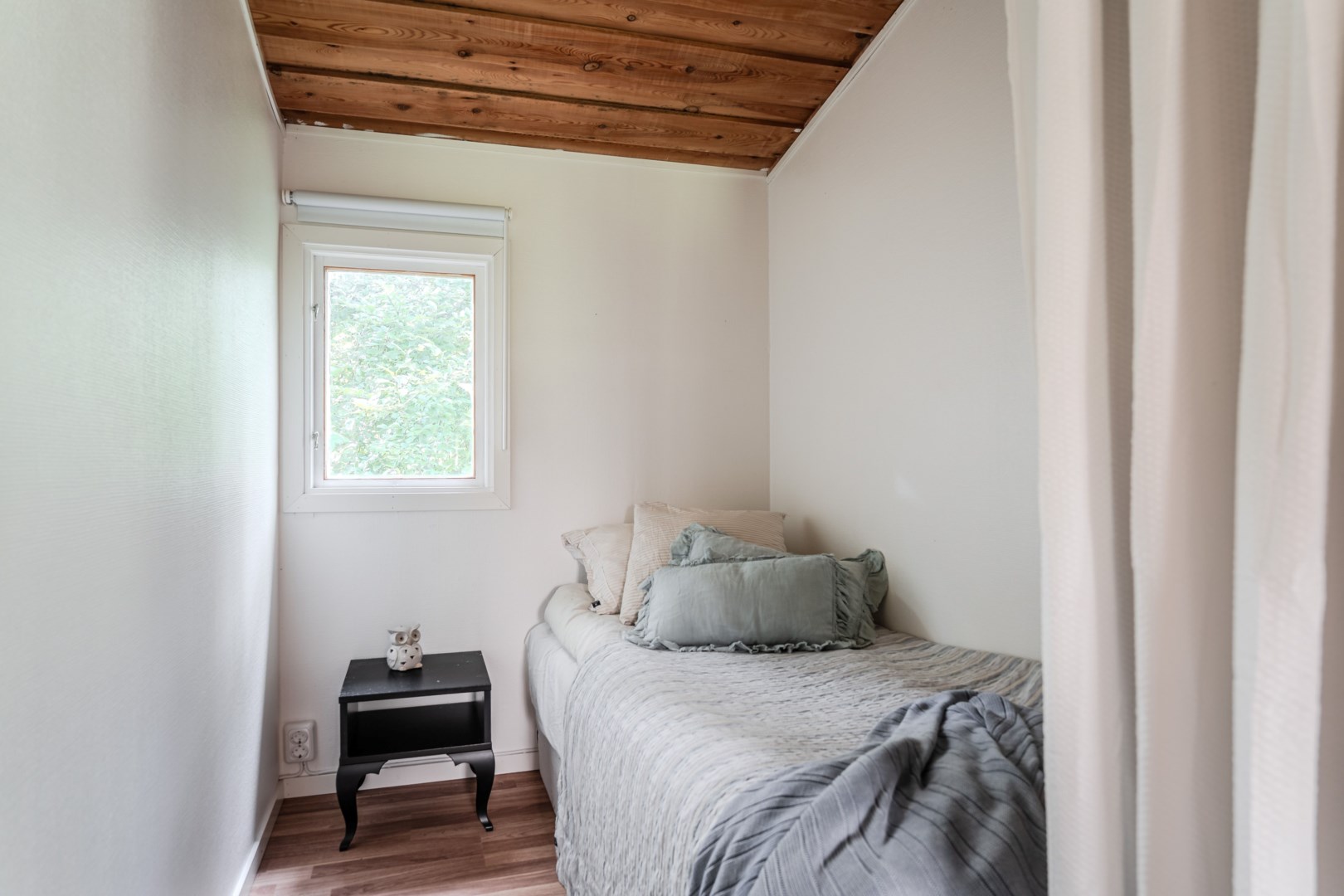 Bostadsbild från Strandsjövägen 42, Såld i Järlåsa, Uppsala