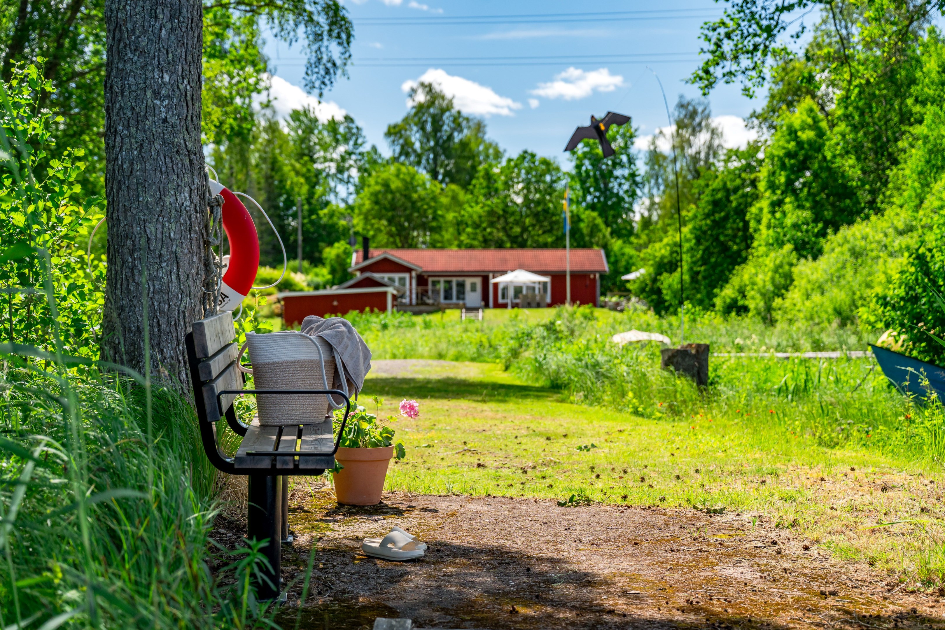 Bostadsbild från Strandsjövägen 42, Såld i Järlåsa, Uppsala