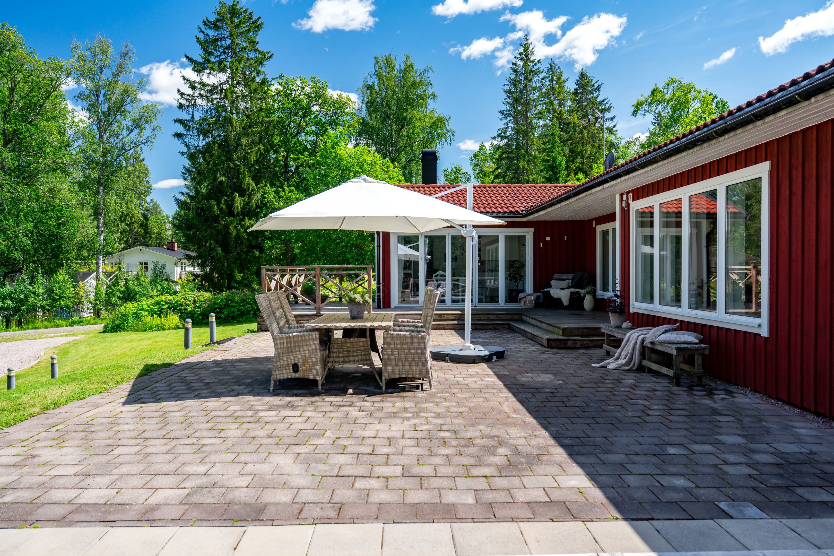 Bostadsbild från Strandsjövägen 42, Såld i Järlåsa, Uppsala