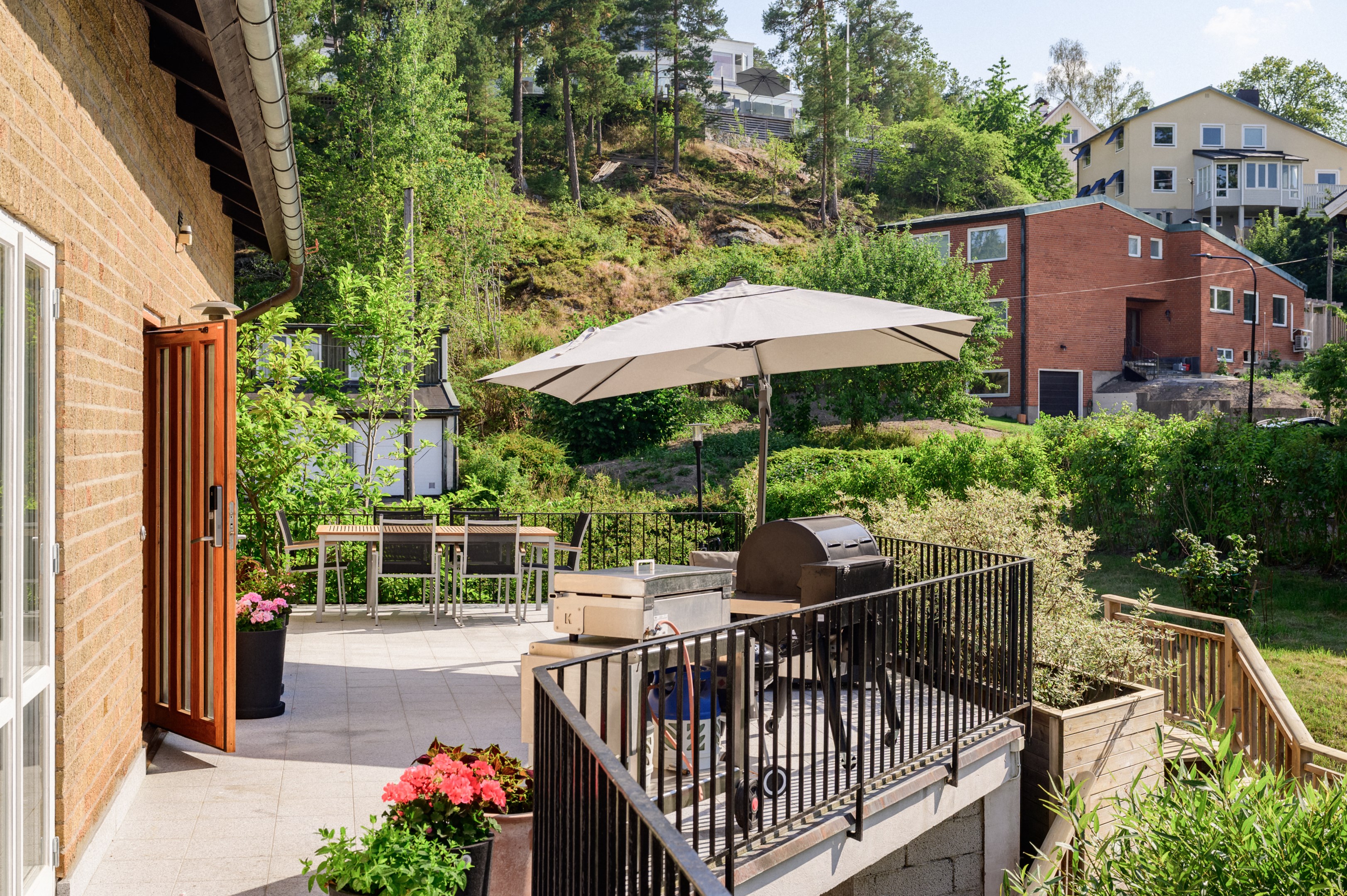 Bostadsbild från Patrons väg 21, Till salu i Saltsjö-Duvnäs, Nacka