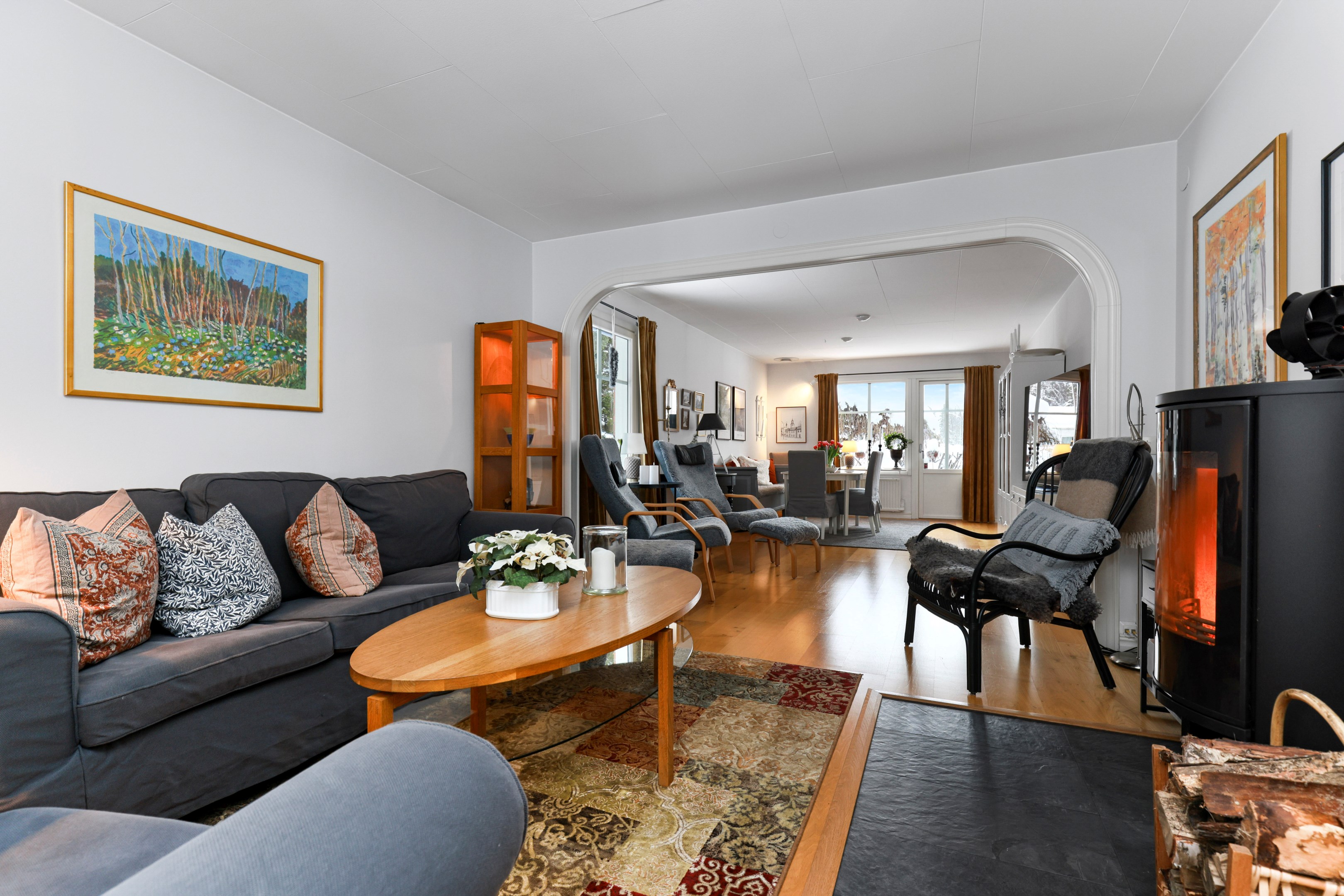 Bostadsbild från Rundvägen 45, Till salu i Alunda, Östhammar