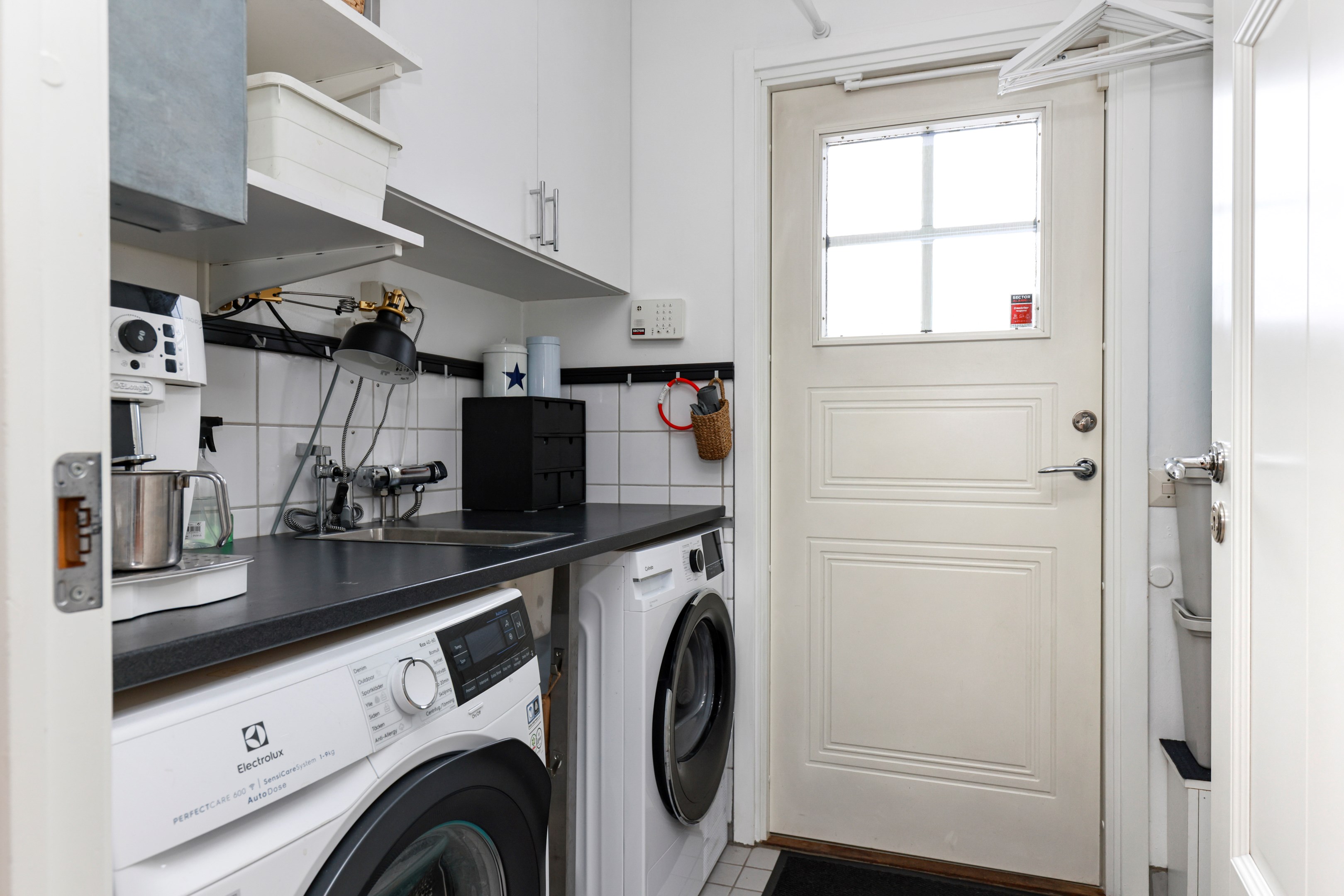 Bostadsbild från Rundvägen 45, Till salu i Alunda, Östhammar