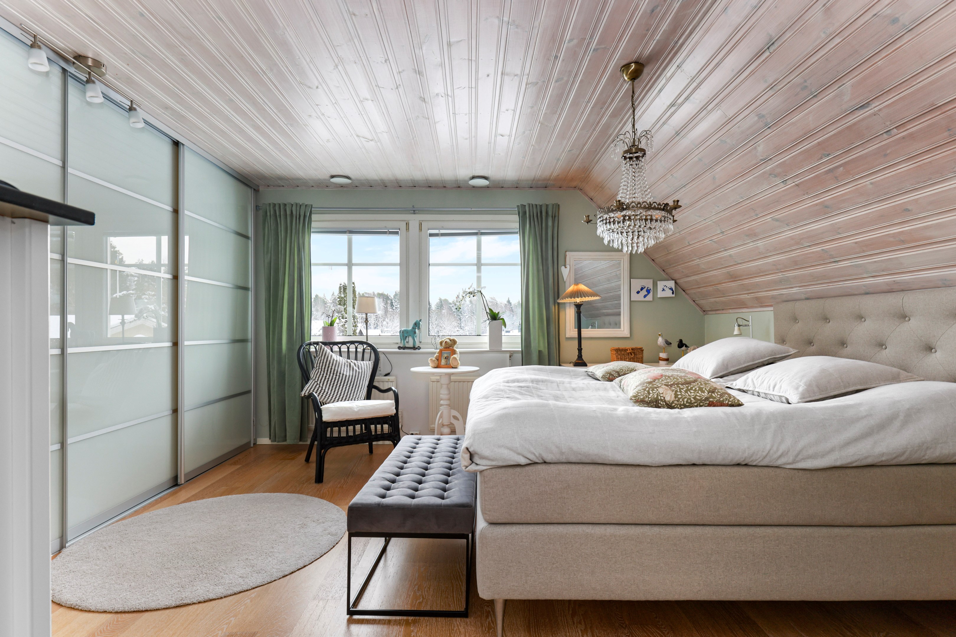 Bostadsbild från Rundvägen 45, Till salu i Alunda, Östhammar