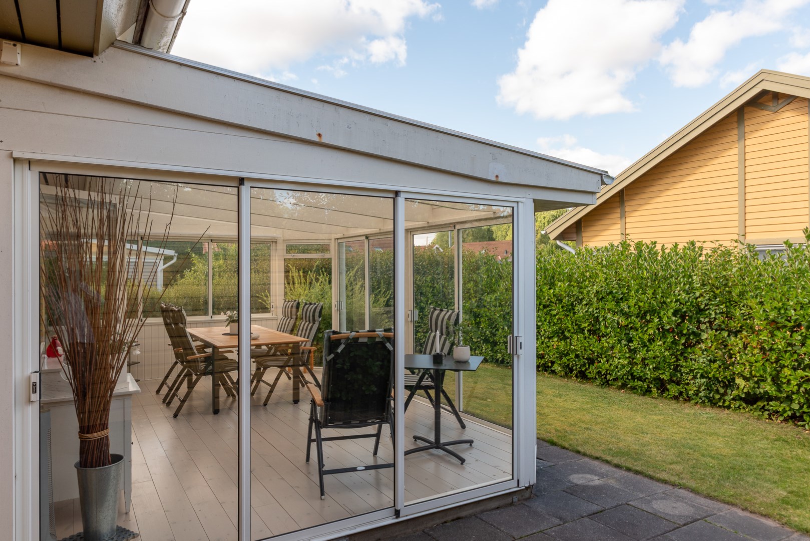 Bostadsbild från Tulpangatan 28, Såld i Gryta, Västerås