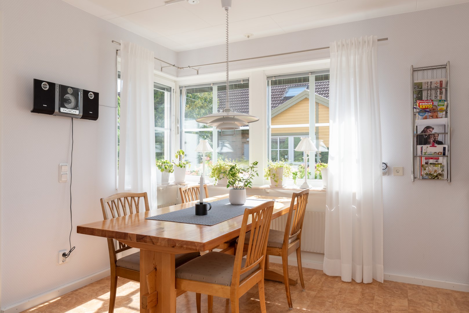 Bostadsbild från Tulpangatan 28, Såld i Gryta, Västerås