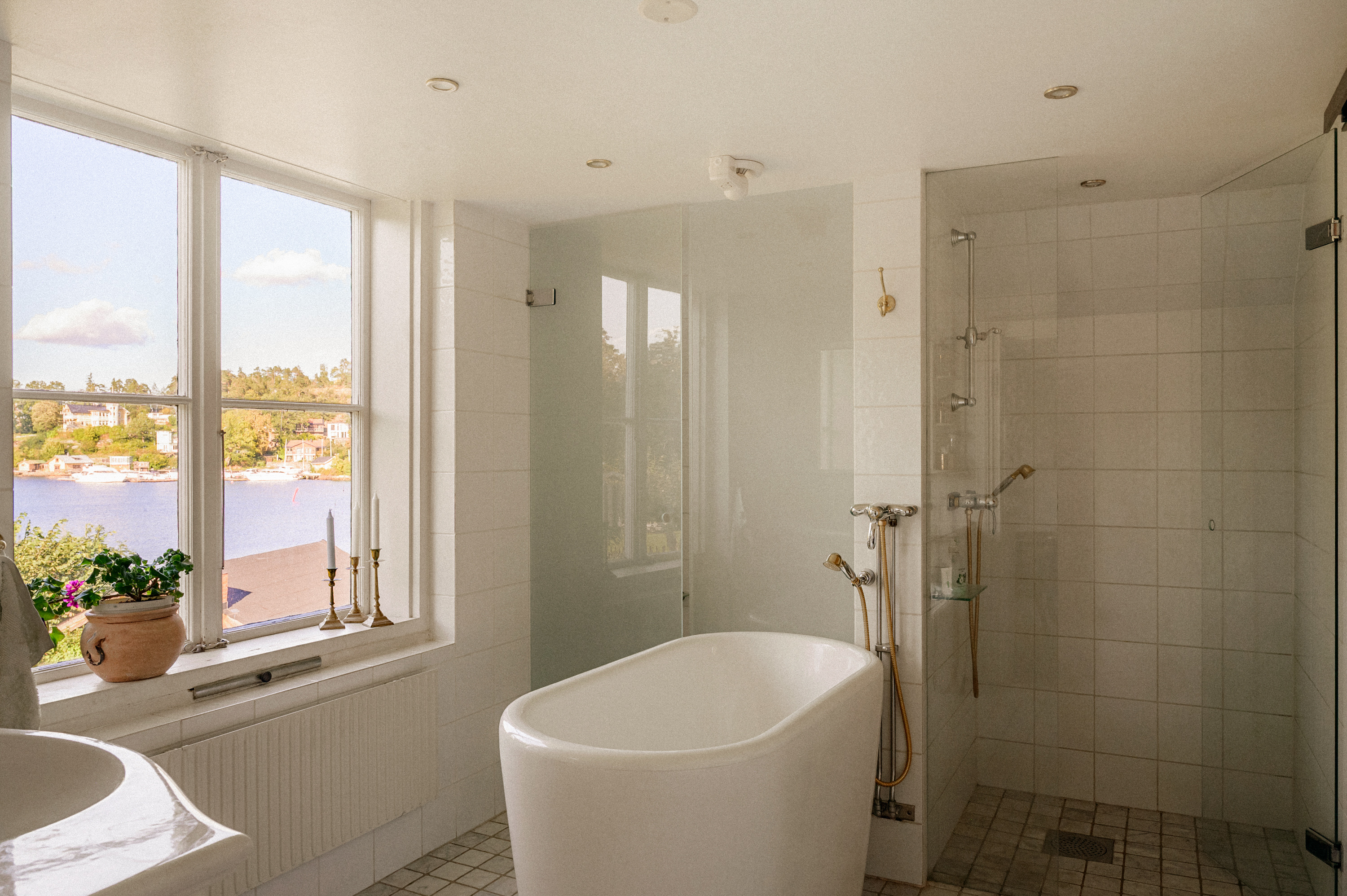 Bostadsbild från Duvnäs Udde 15, Till salu i Saltsjö-Duvnäs, Nacka