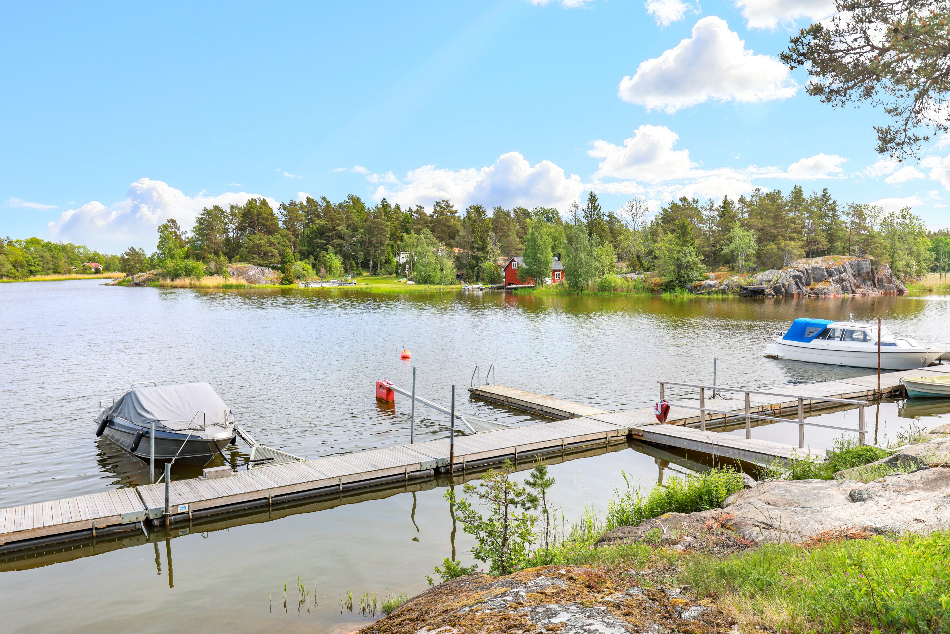 Bostadsbild från Skeppshusvägen 18, Såld i Öregrund, Östhammar