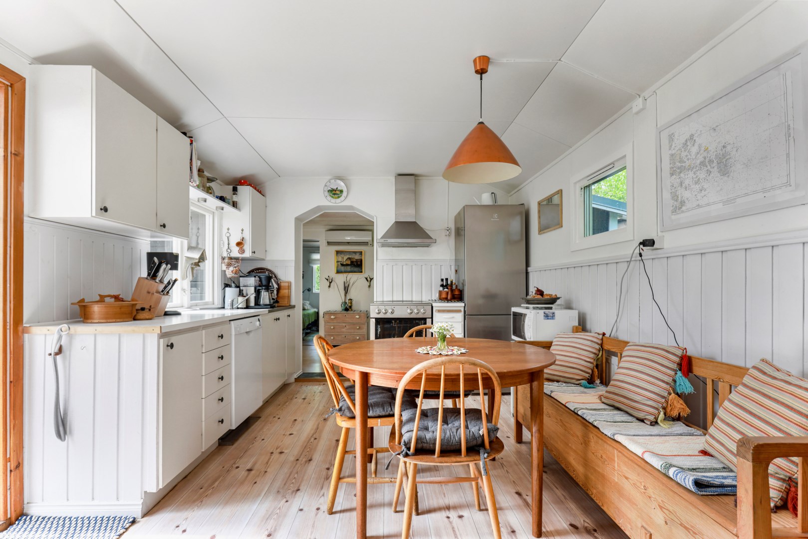 Bostadsbild från Skeppshusvägen 18, Såld i Öregrund, Östhammar