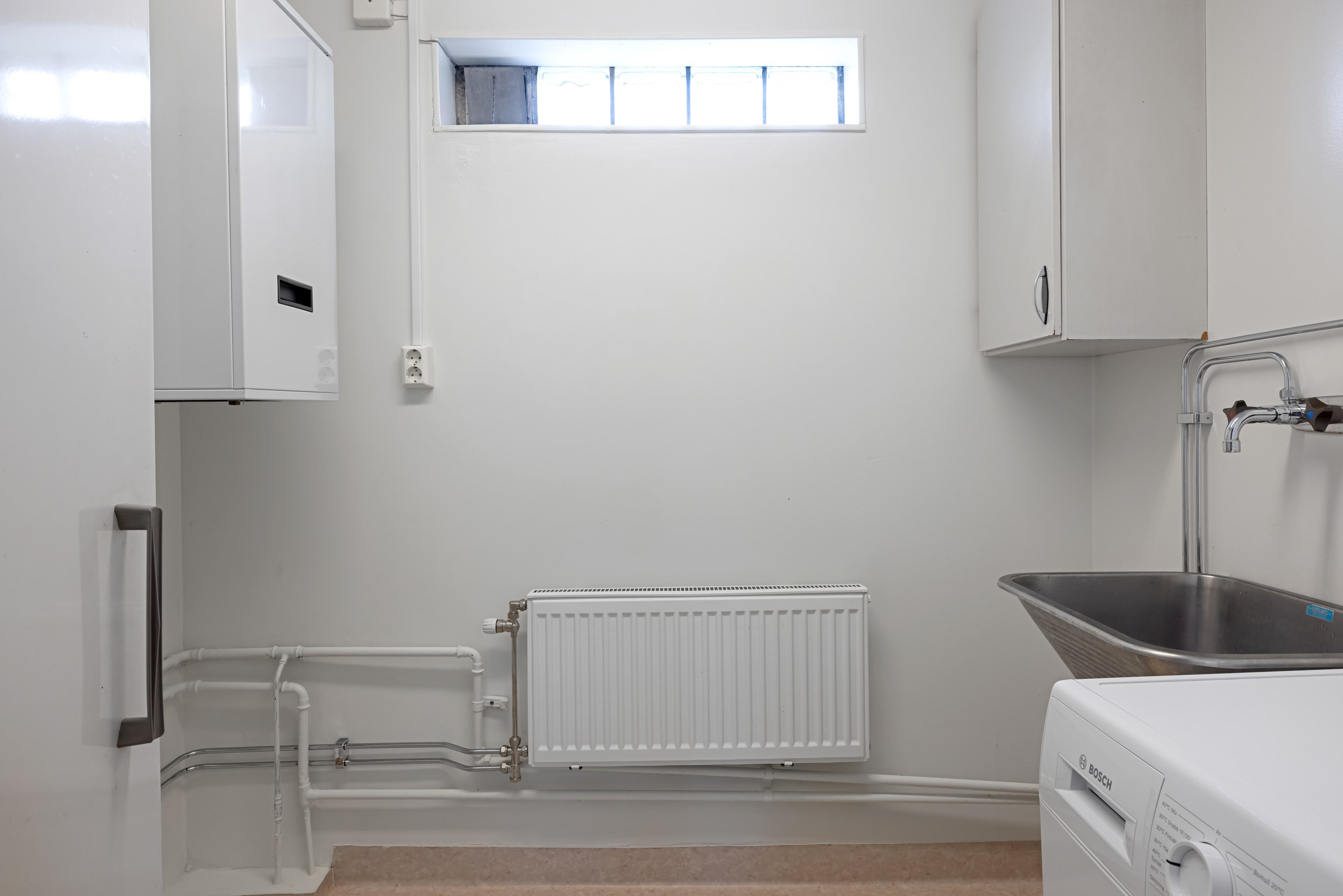 Bostadsbild från Jordgubbsgatan 26, Såld i Årsta, Uppsala