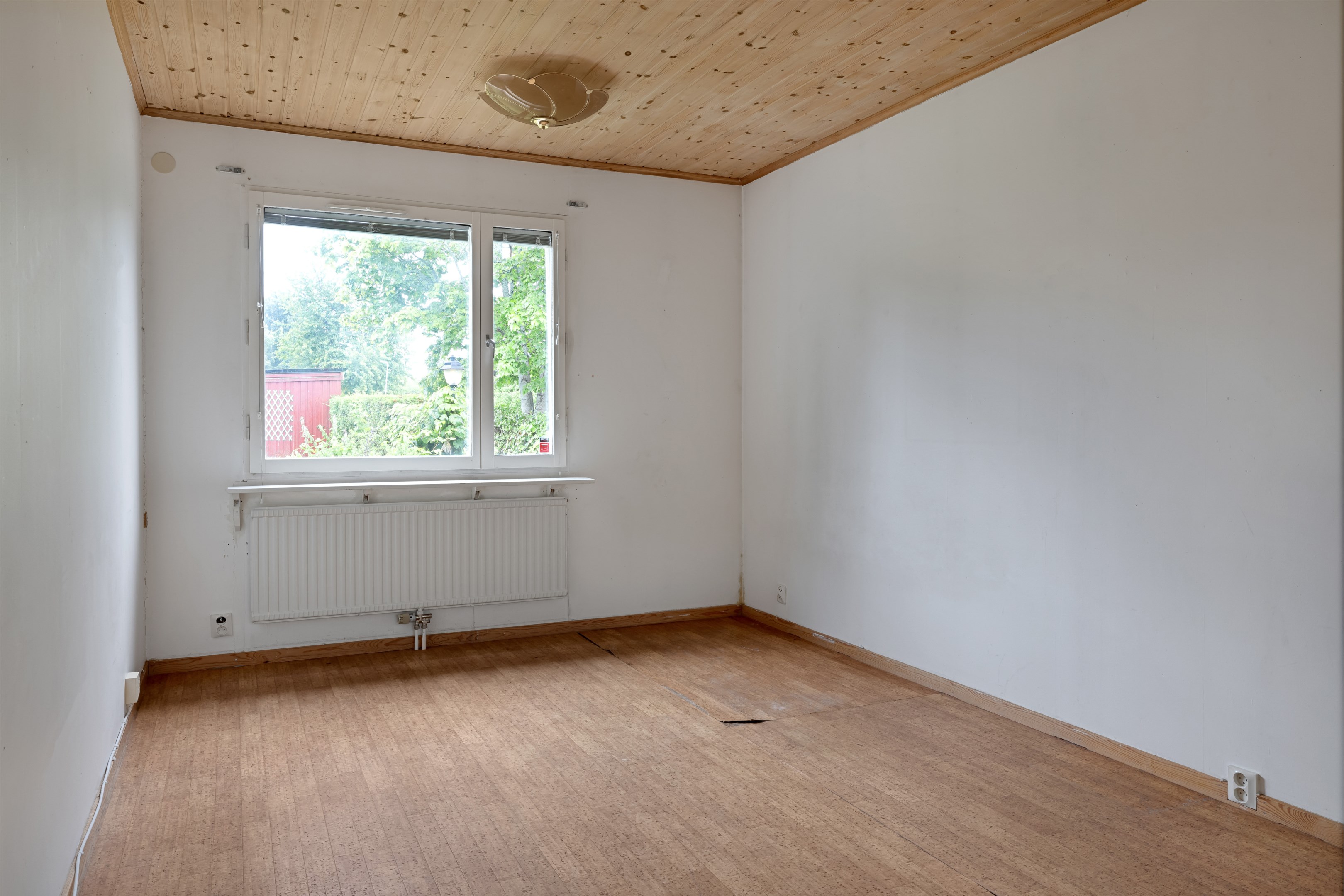 Bostadsbild från Jordgubbsgatan 26, Såld i Årsta, Uppsala