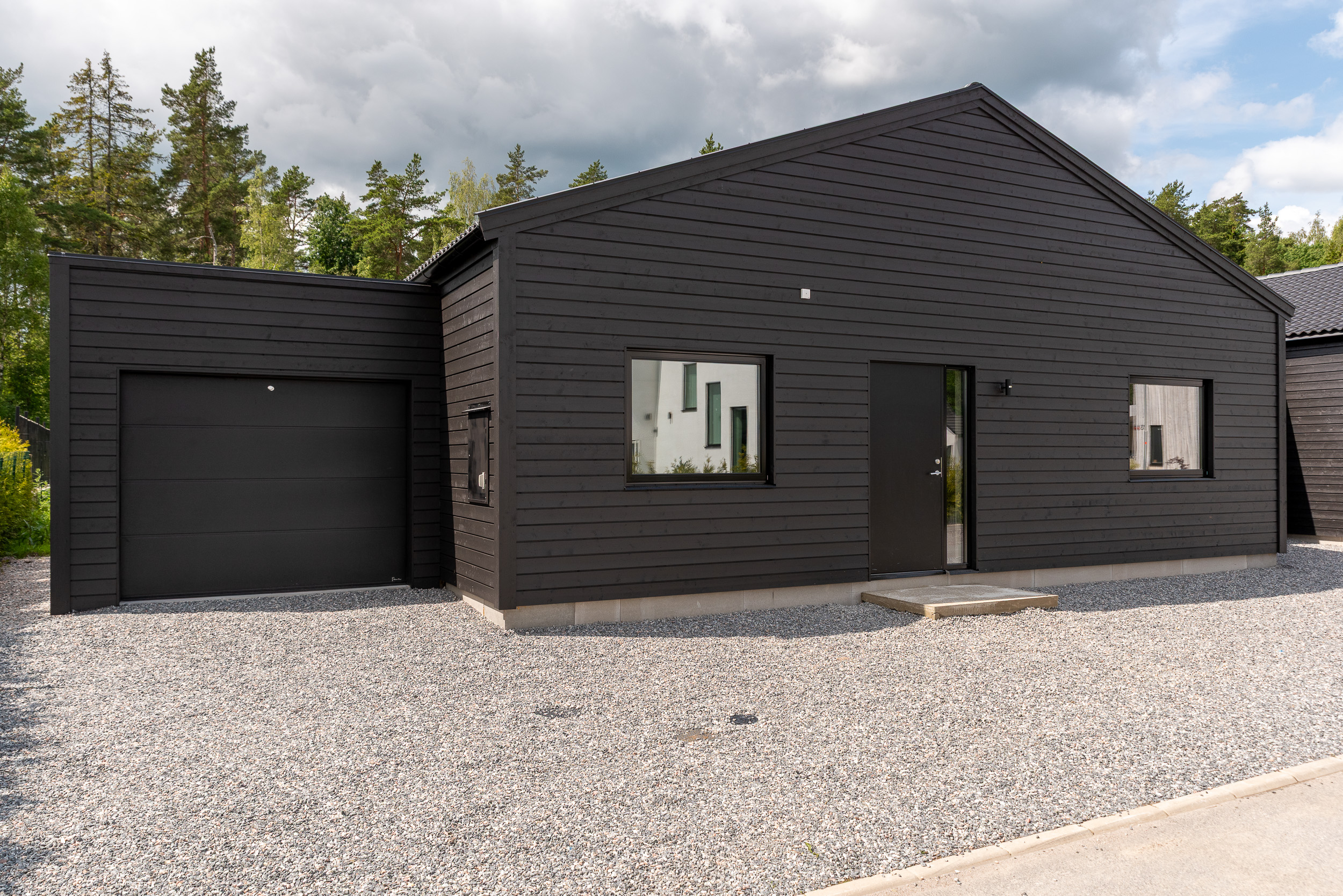 Bostadsbild från Kompassvägen 9A, Såld i Skälby, Västerås