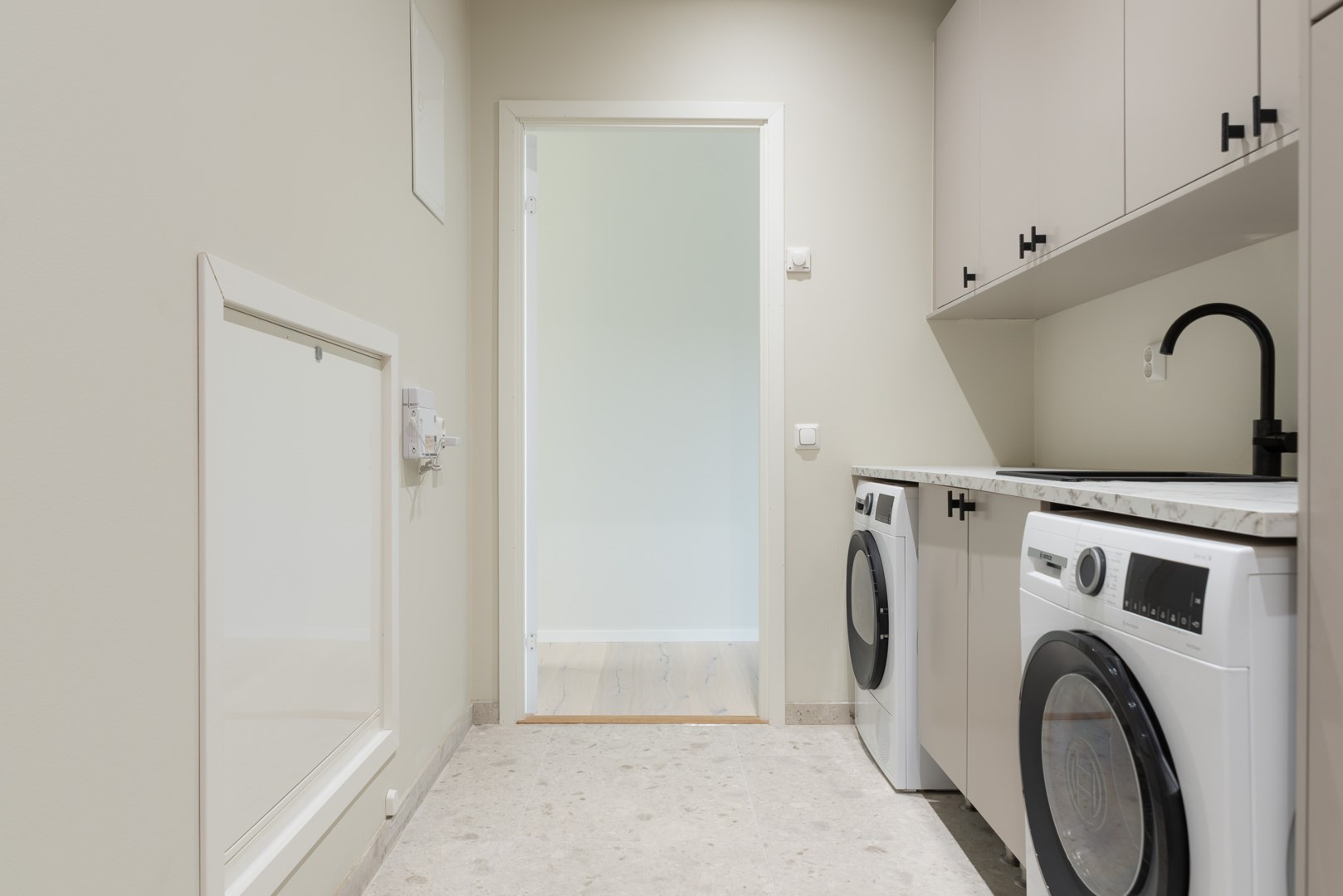 Bostadsbild från Kompassvägen 9A, Såld i Skälby, Västerås