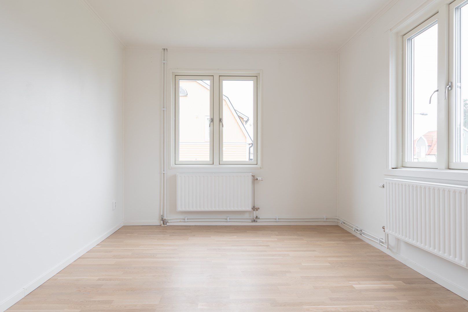 Bostadsbild från Östergatan 26, Till salu i Surahammar, Surahammar