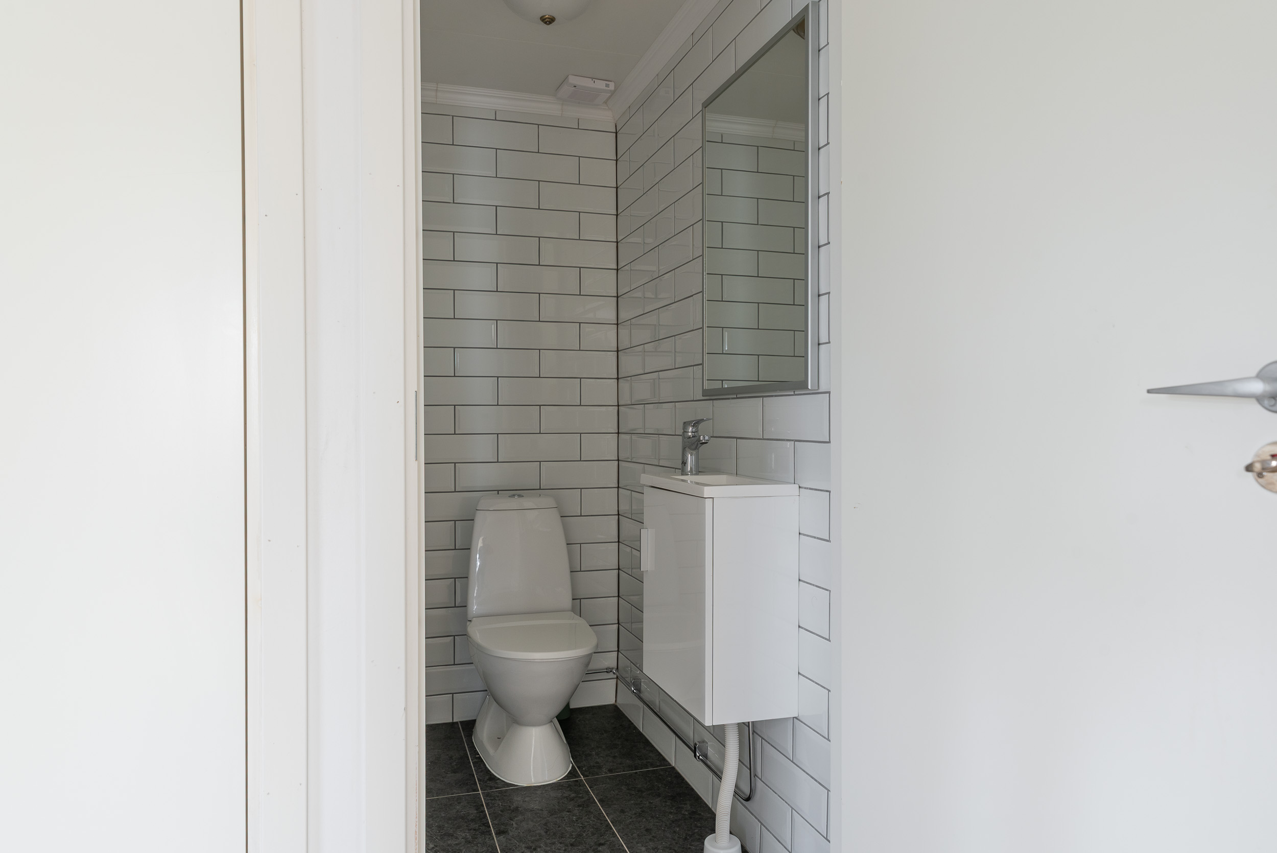 Bostadsbild från Östergatan 26, Till salu i Surahammar, Surahammar