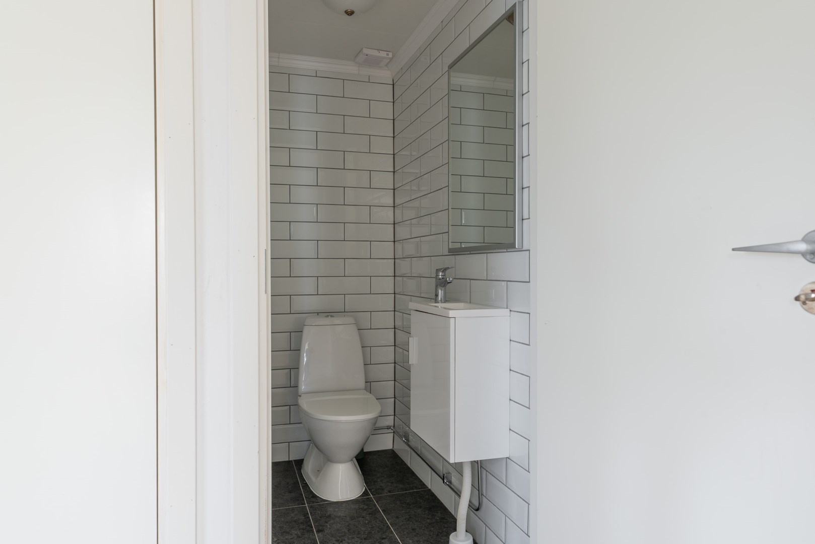 Bostadsbild från Östergatan 26, Till salu i Surahammar, Surahammar