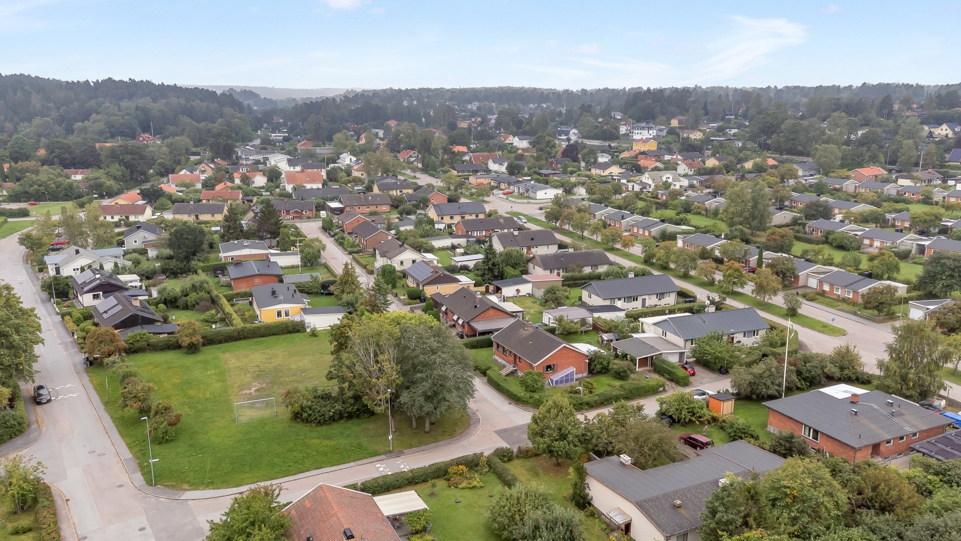 Bostadsbild från Roskarlsvägen 1, Till salu i Sunnersta, Uppsala