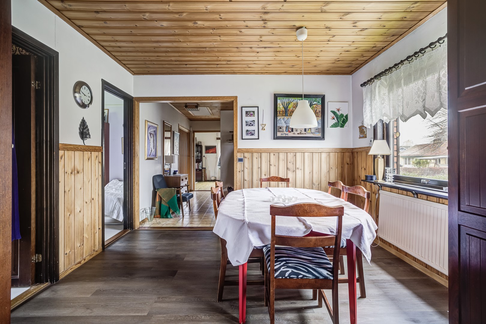 Bostadsbild från Roskarlsvägen 1, Till salu i Sunnersta, Uppsala