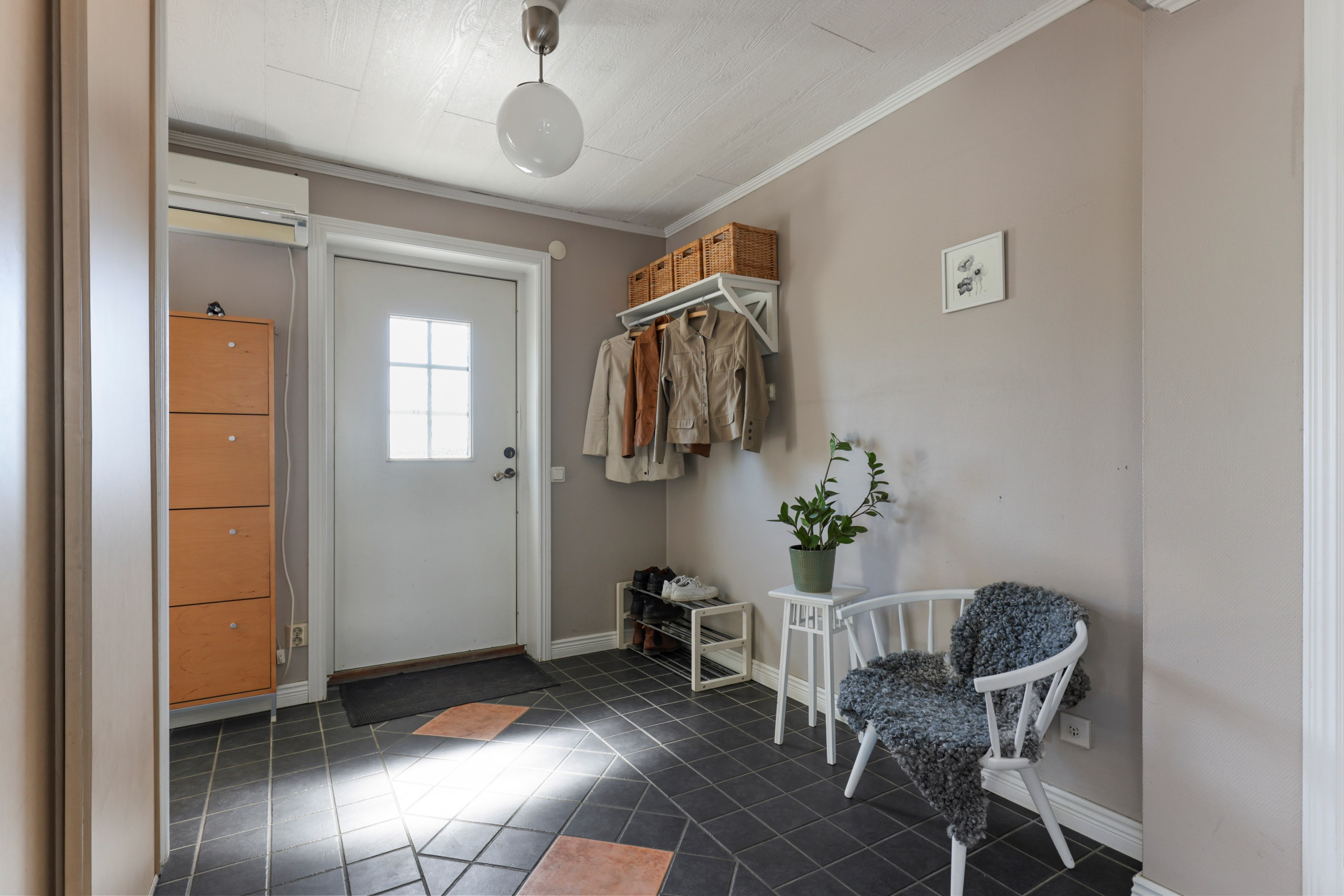 Bostadsbild från Ovanby 103, Till salu i Alunda, Östhammar