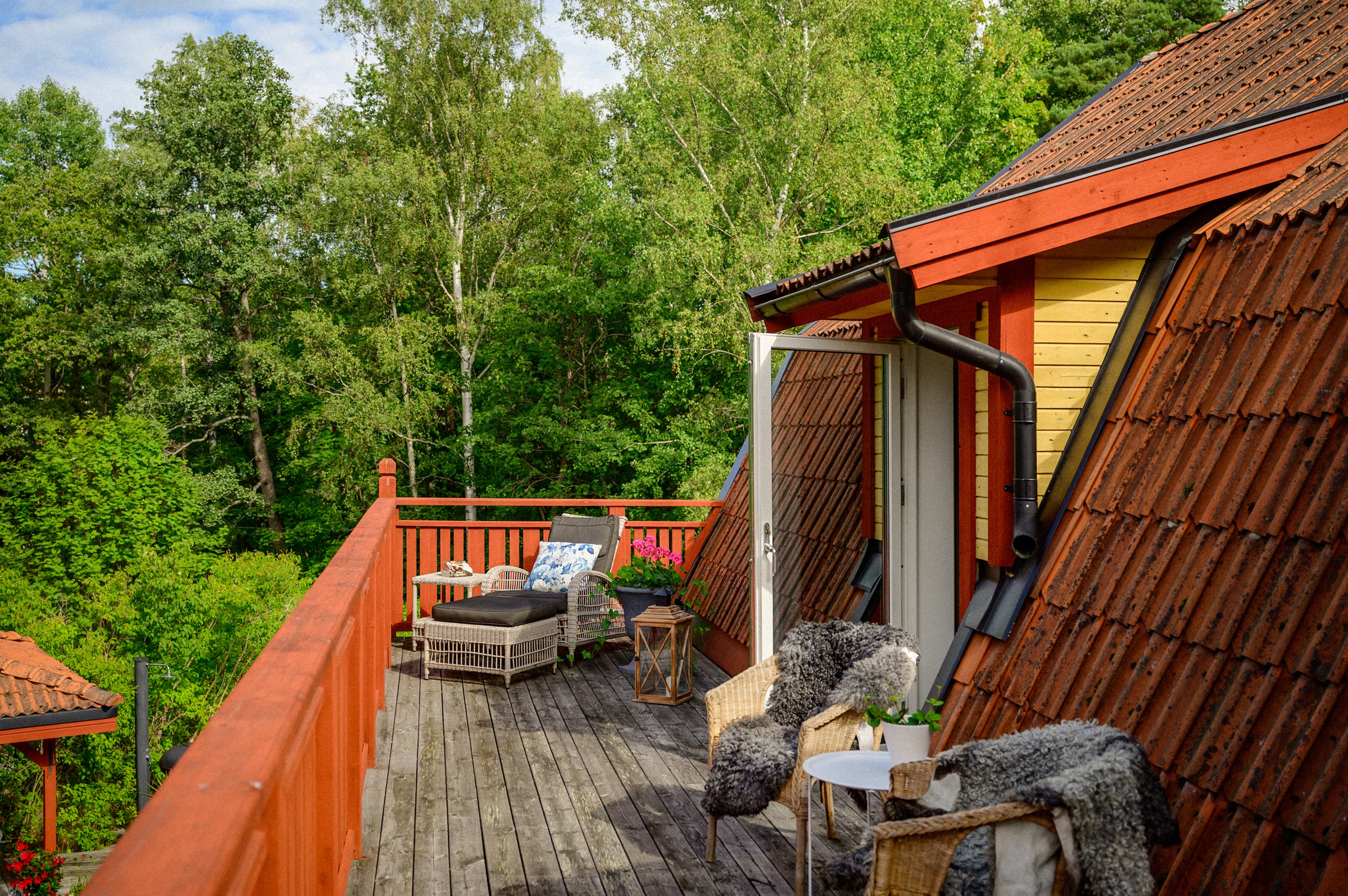 Bostadsbild från Drottningvägen 3, Till salu i Kummelnäs, Nacka