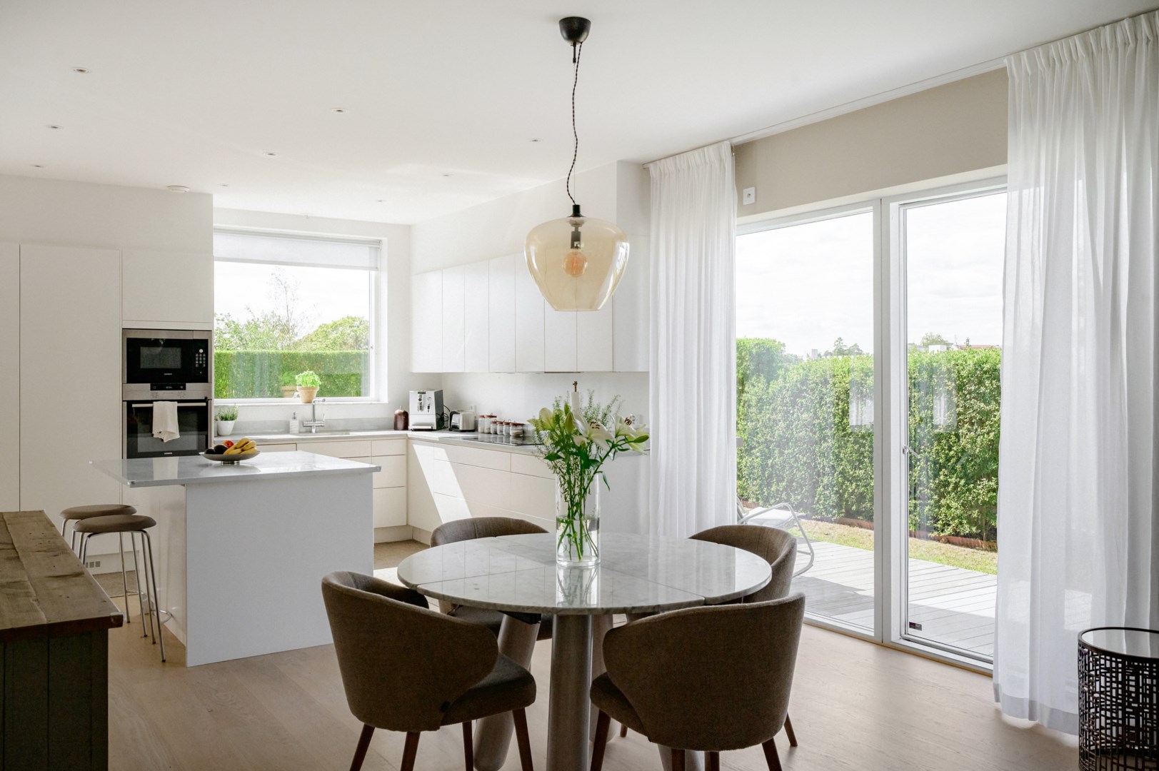 Bostadsbild från Ekdungevägen 33, Såld i Skuru, Nacka