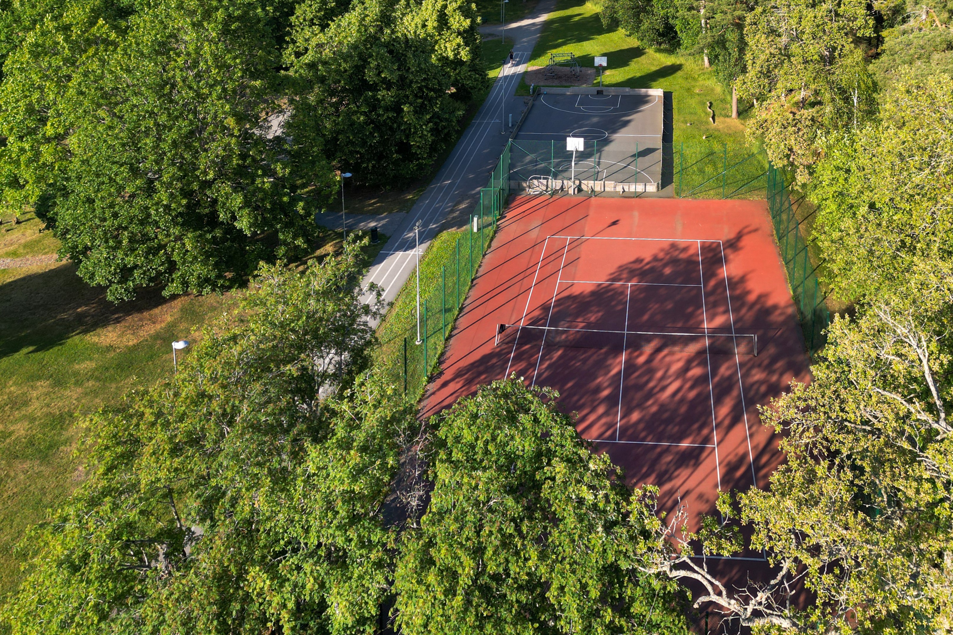 Bostadsbild från Ekdungevägen 33, Såld i Skuru, Nacka