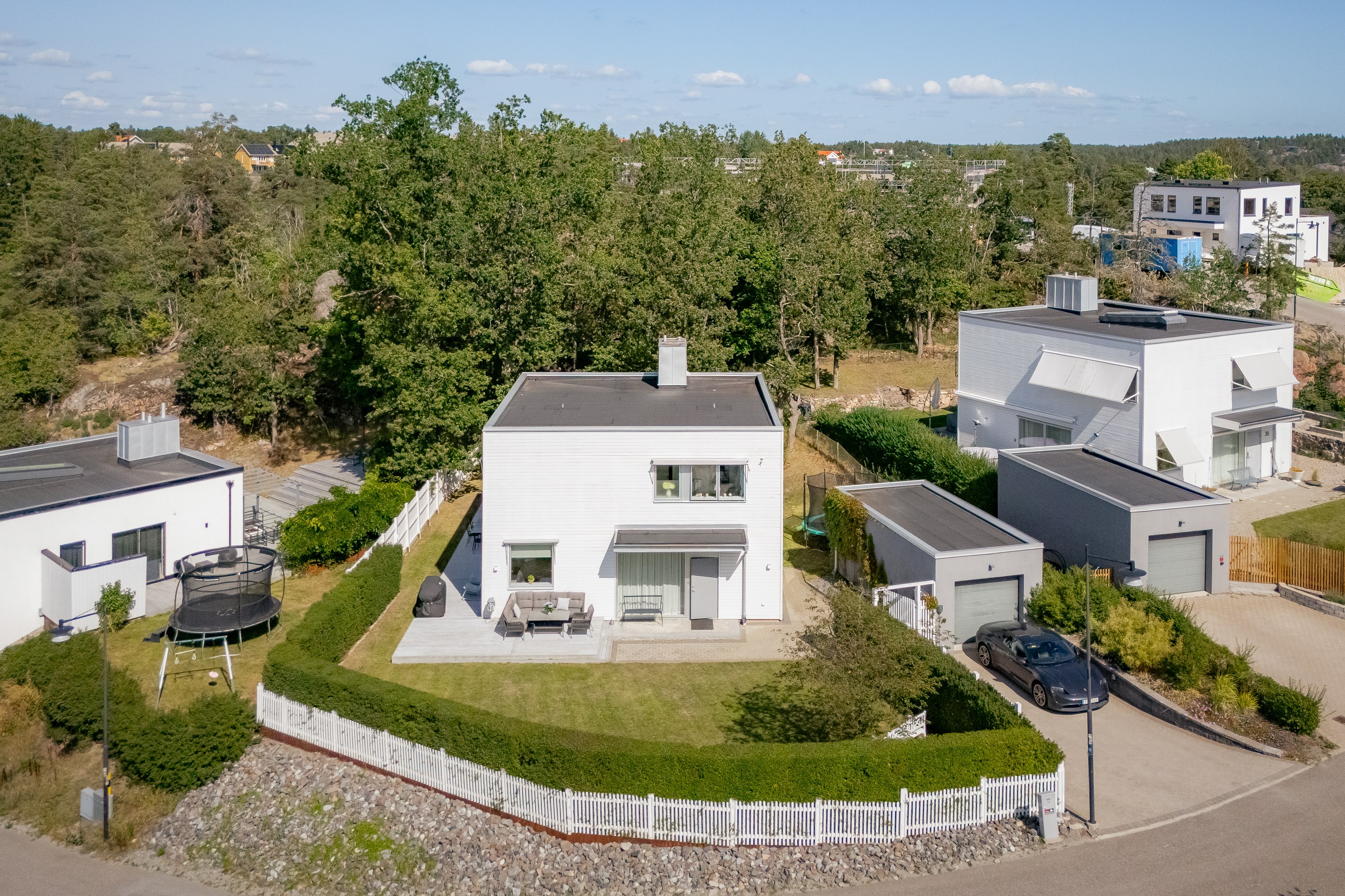 Bostadsbild från Ekdungevägen 33, Såld i Skuru, Nacka