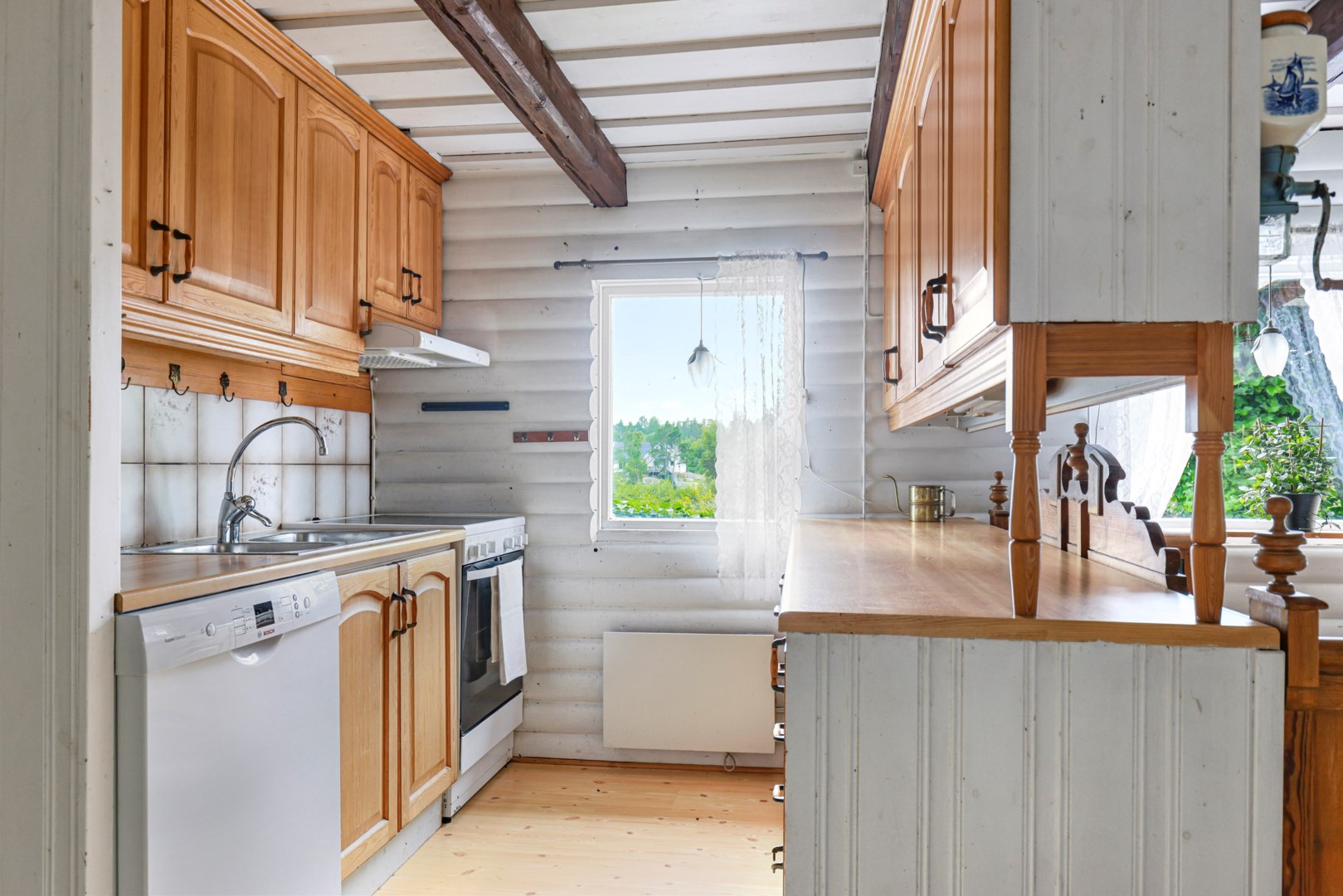 Bostadsbild från Bjurövägen 5, Kommande i Gräsö, Östhammar