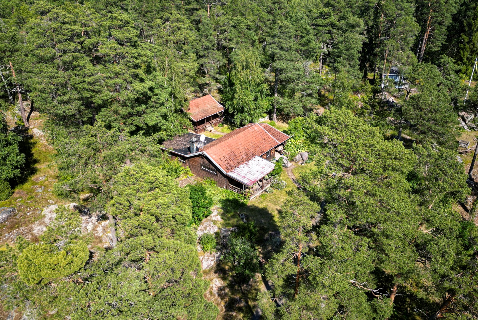 Bostadsbild från Bjurövägen 5, Kommande i Gräsö, Östhammar