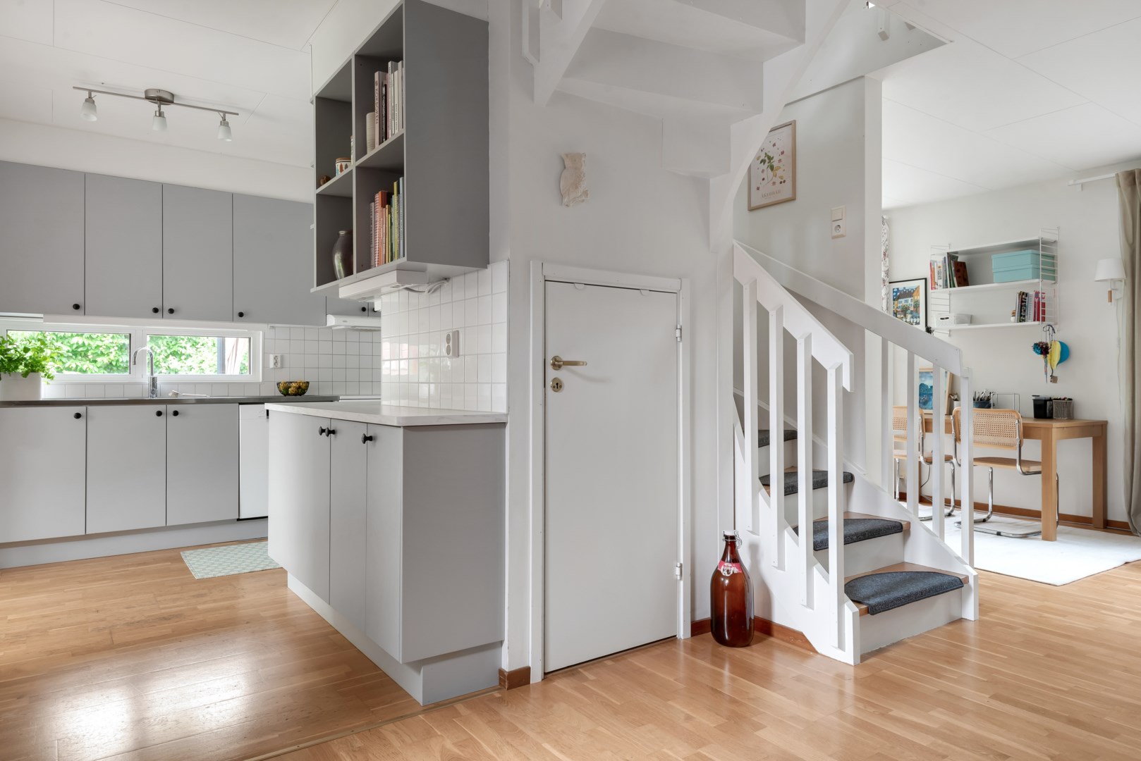 Bostadsbild från Pimpstensvägen 11, Såld i Herrhagen, Uppsala