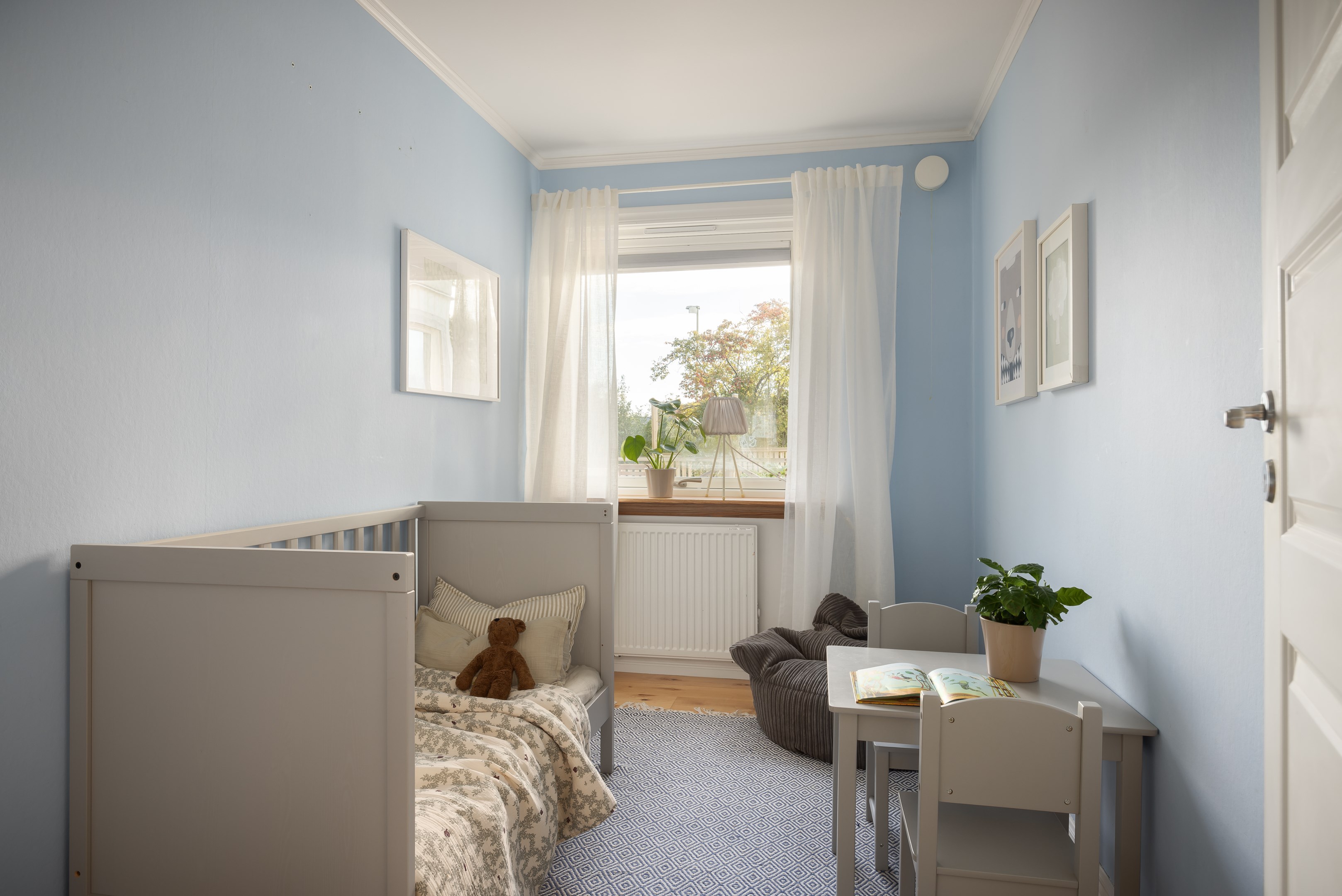 Bostadsbild från Kalvövägen 12, Såld i Krokhöjden, Nacka