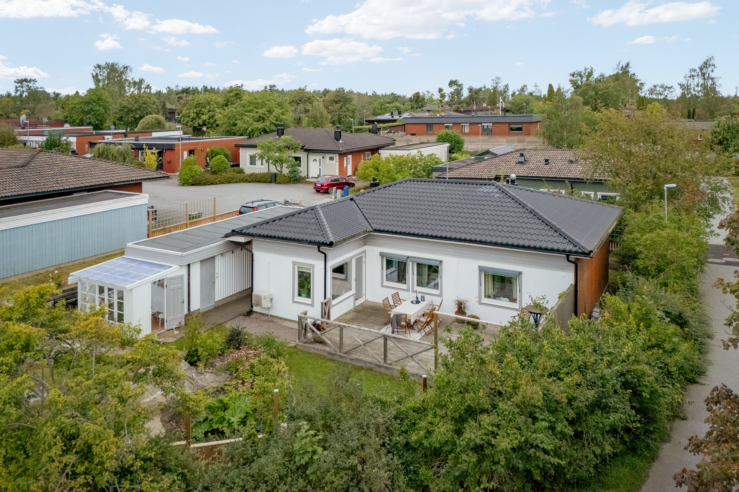 Bostadsbild från Kalvövägen 12, Såld i Krokhöjden, Nacka