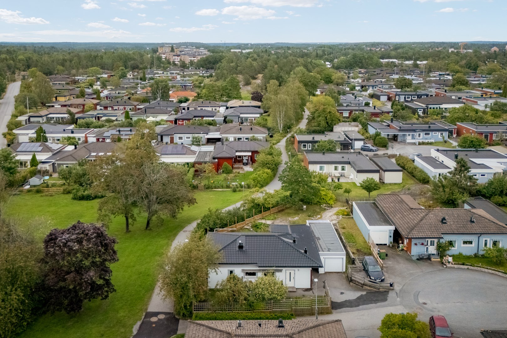 Bostadsbild från Kalvövägen 12, Såld i Krokhöjden, Nacka