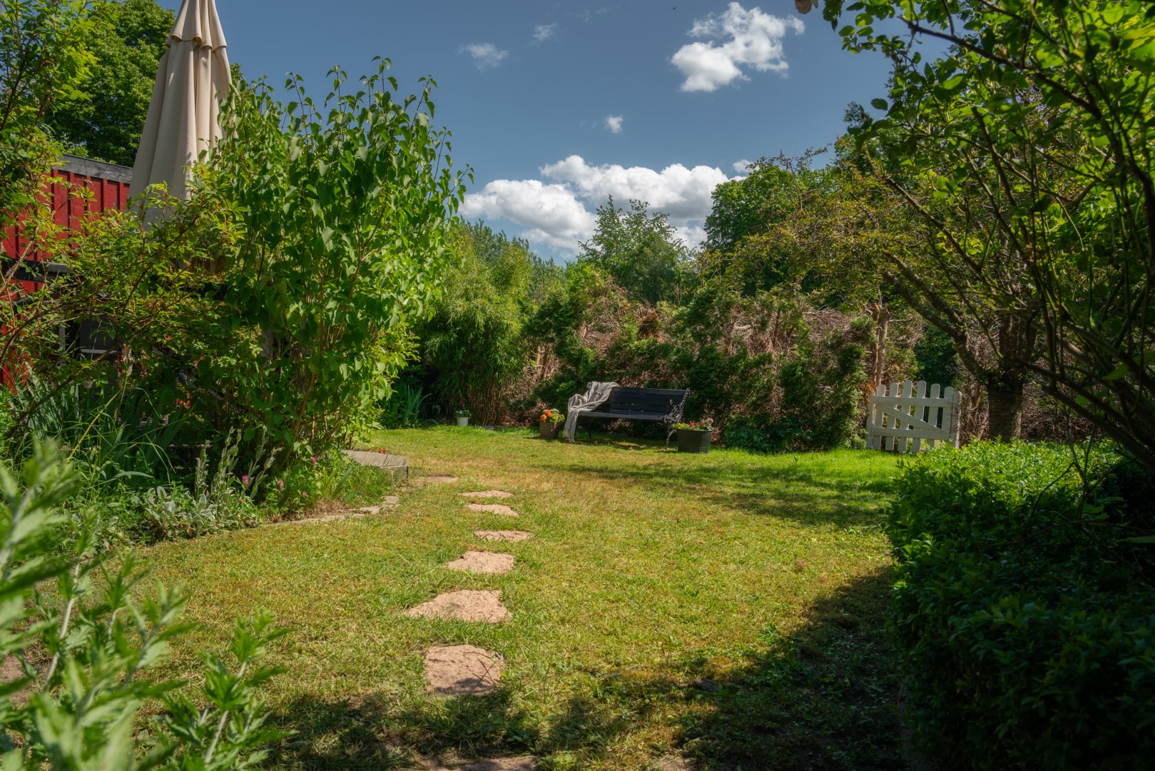 Bostadsbild från Trädgårdstorpsvägen 14, Såld i Tullinge Parkhem, Botkyrka