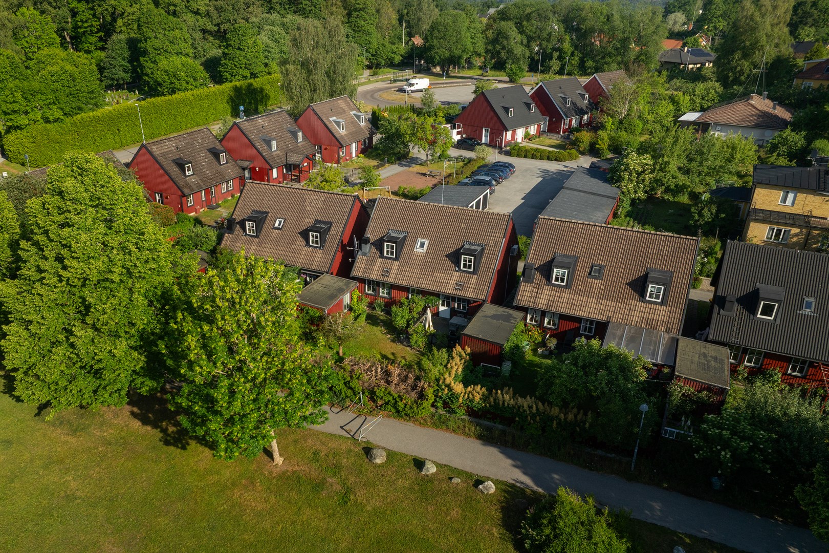 Bostadsbild från Trädgårdstorpsvägen 14, Såld i Tullinge Parkhem, Botkyrka