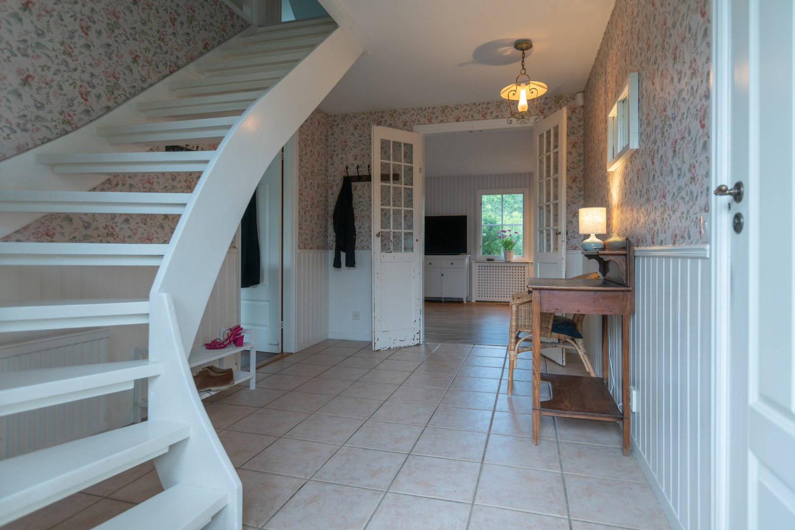 Bostadsbild från Trädgårdstorpsvägen 14, Såld i Tullinge Parkhem, Botkyrka