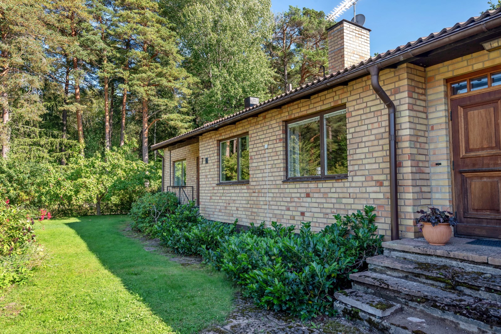 Bostadsbild från Sälgvägen 7, Såld i Norby, Uppsala