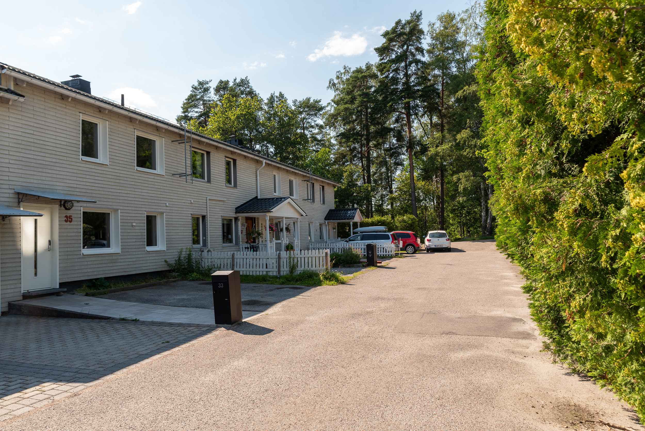 Bostadsbild från Lövstagatan 35, Såld i Malmaberg, Västerås