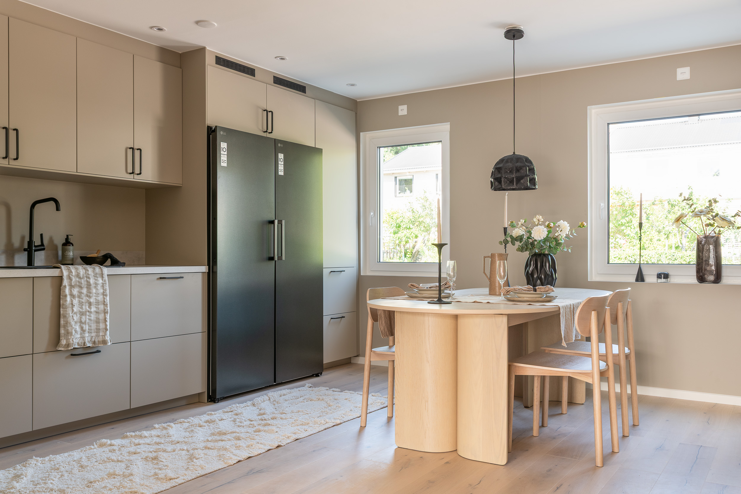 Bostadsbild från Lövstagatan 35, Såld i Malmaberg, Västerås