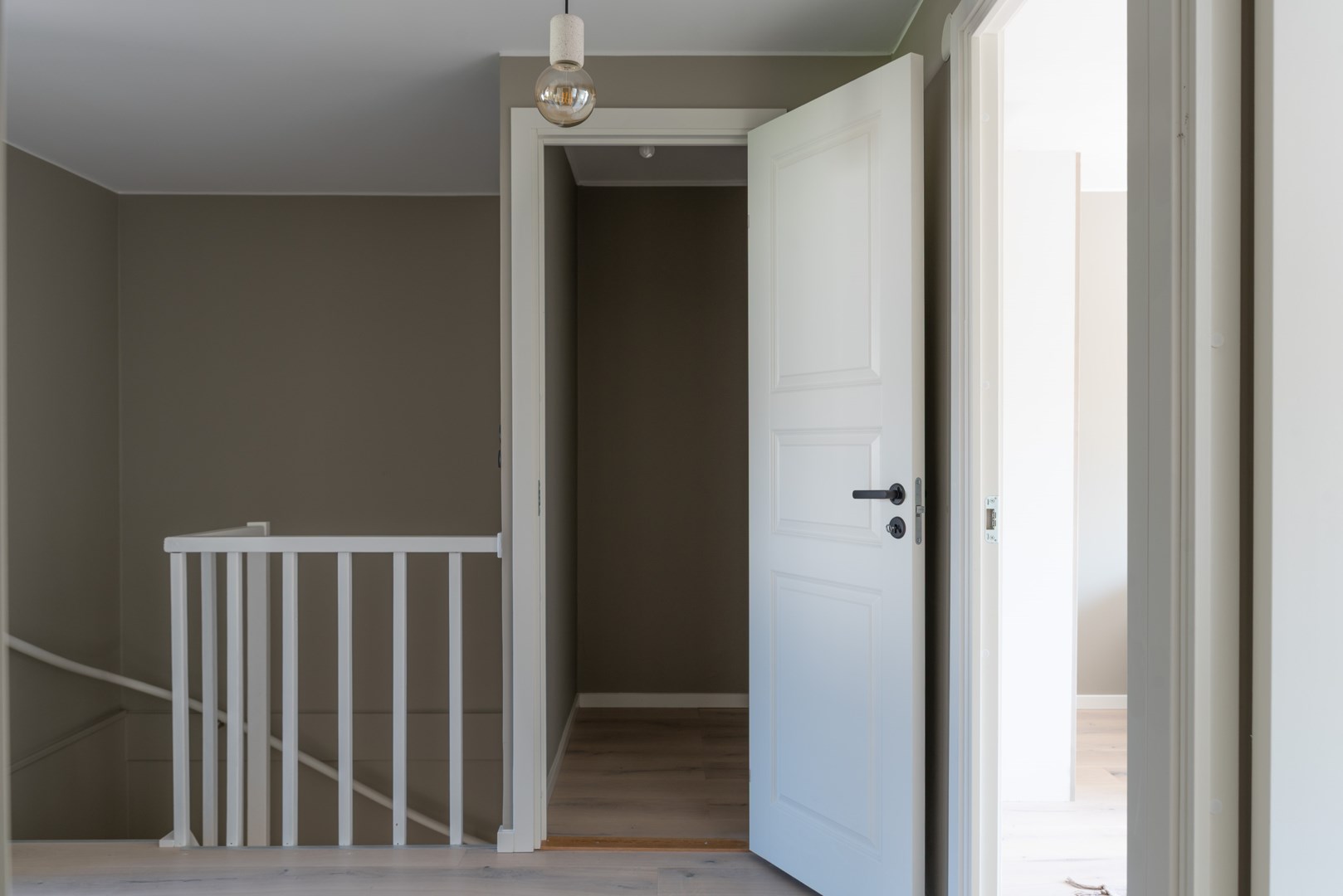 Bostadsbild från Lövstagatan 35, Såld i Malmaberg, Västerås