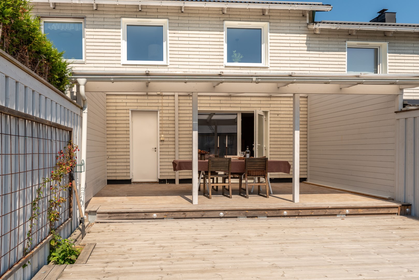 Bostadsbild från Lövstagatan 35, Såld i Malmaberg, Västerås