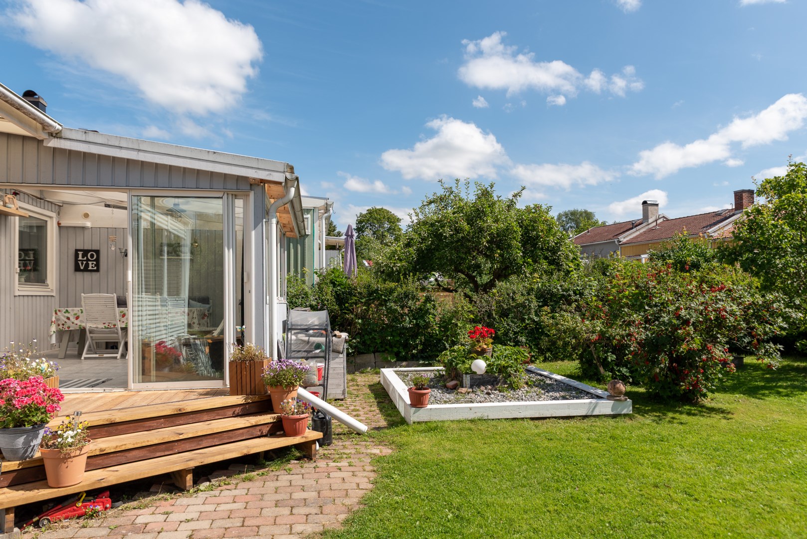 Bostadsbild från Mattisens väg 9, Såld i Skultuna, Västerås