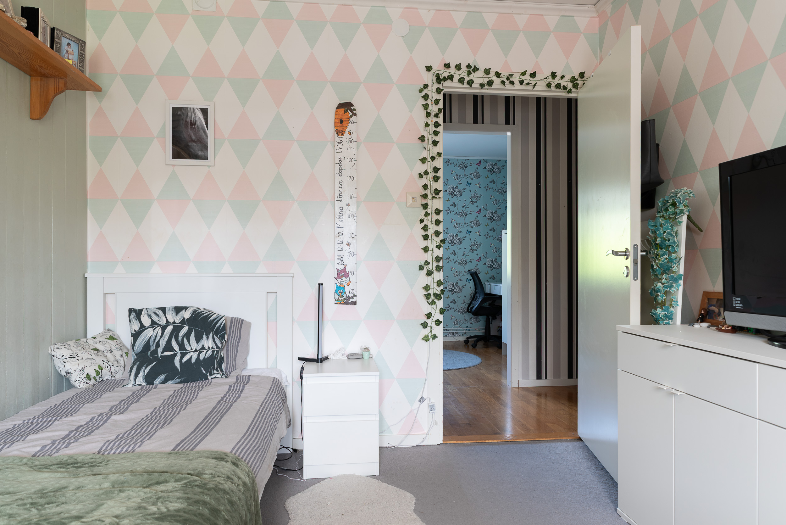 Bostadsbild från Mattisens väg 9, Såld i Skultuna, Västerås